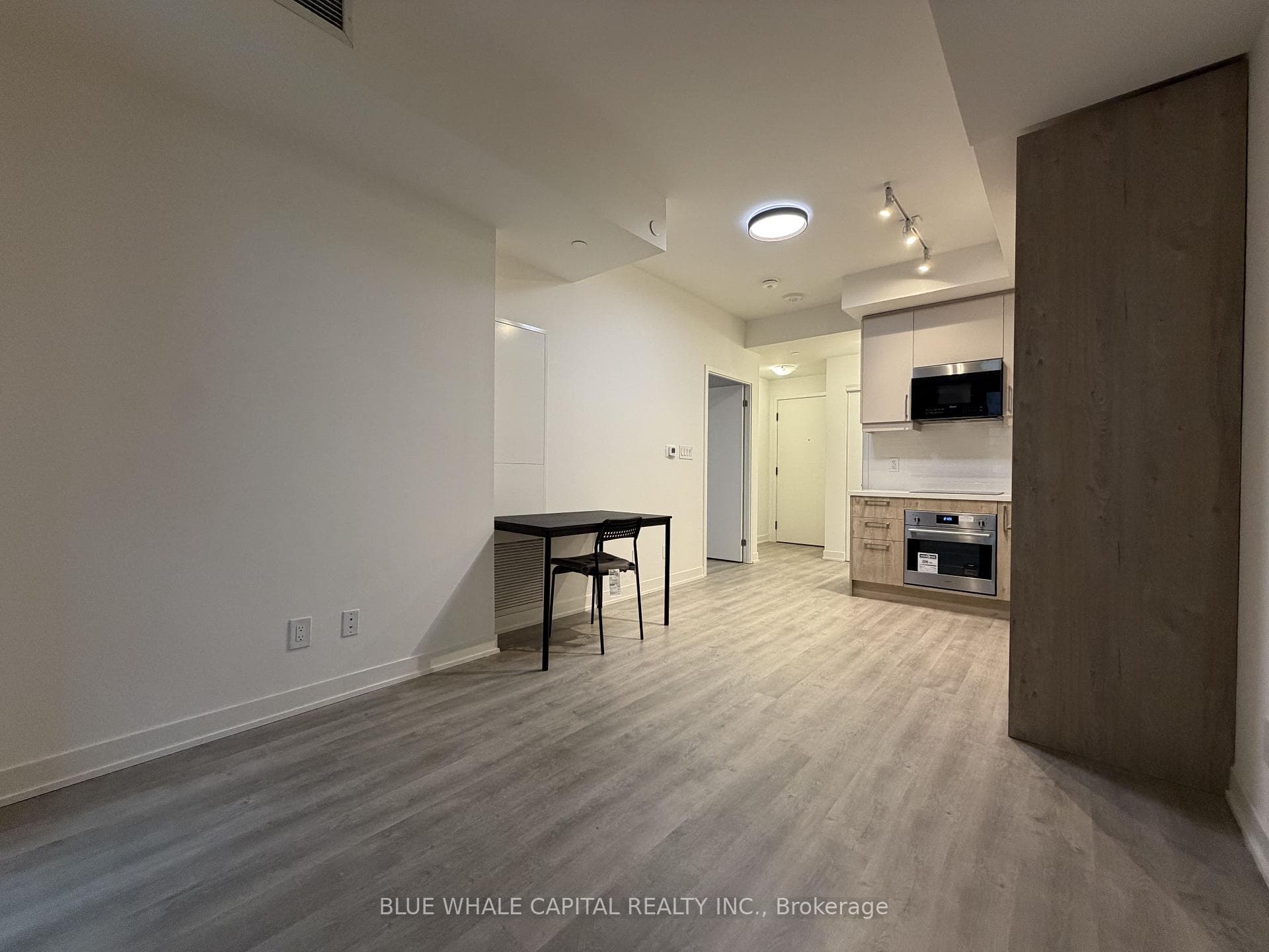 8119 Birchmount Road Unit 837A photo 5