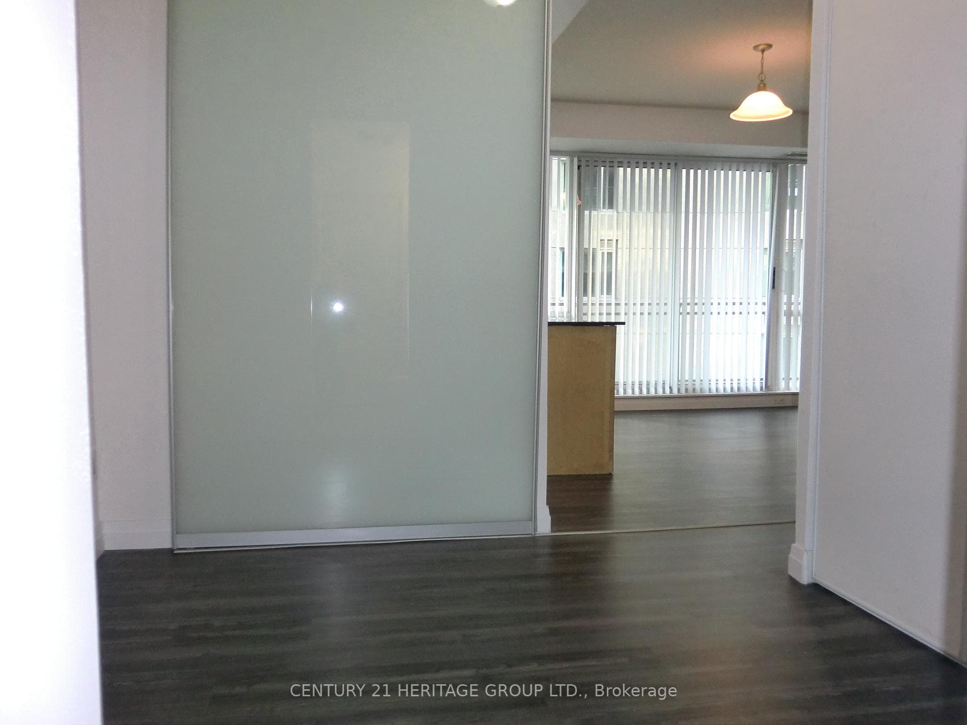 220 Victoria Street Unit 1105 photo 14