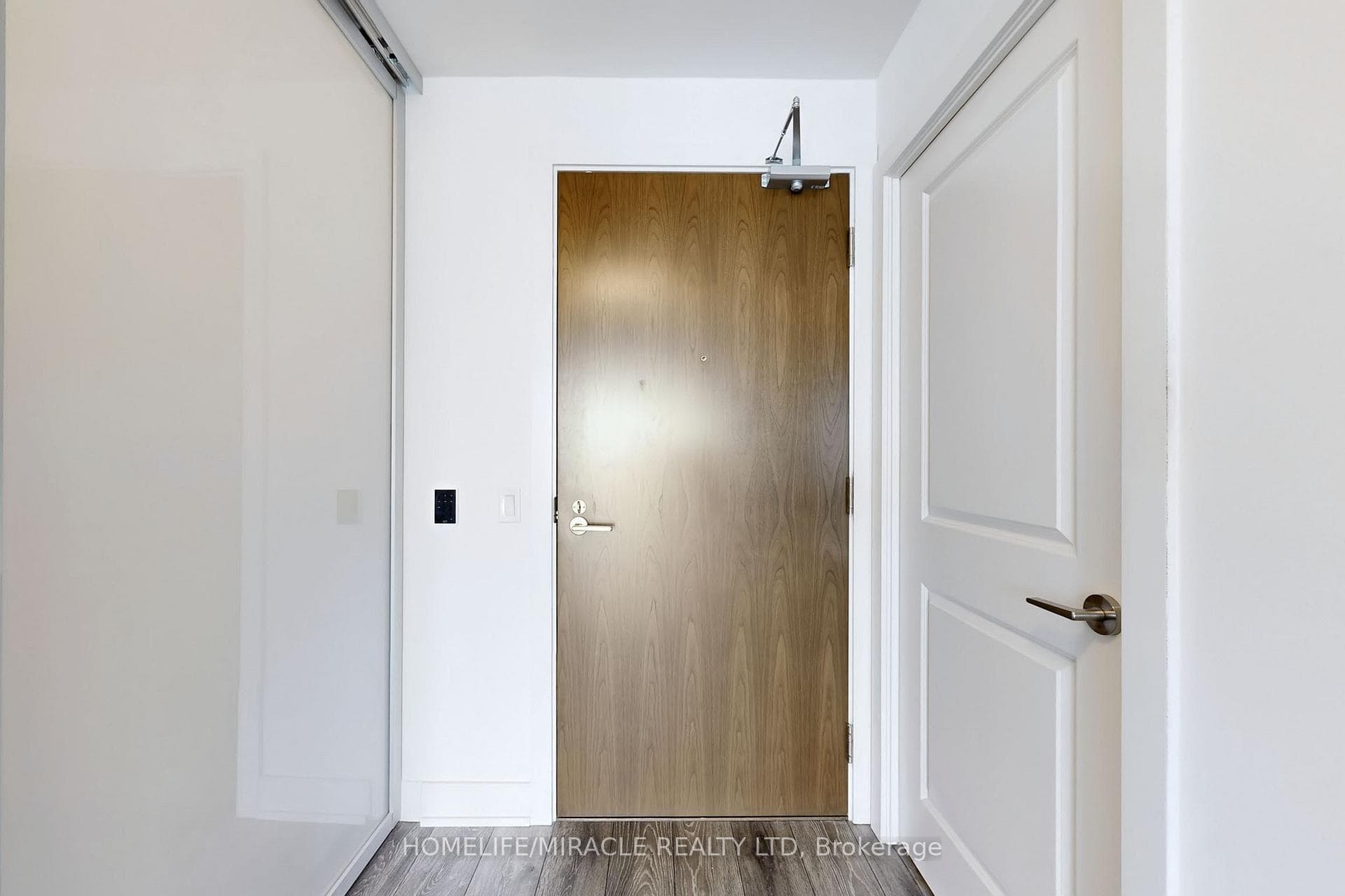 1050 Main Street Unit 1106 photo 7
