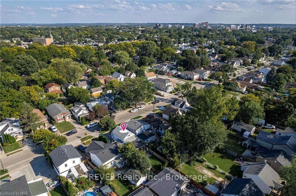 49 MARGERY Avenue photo 31