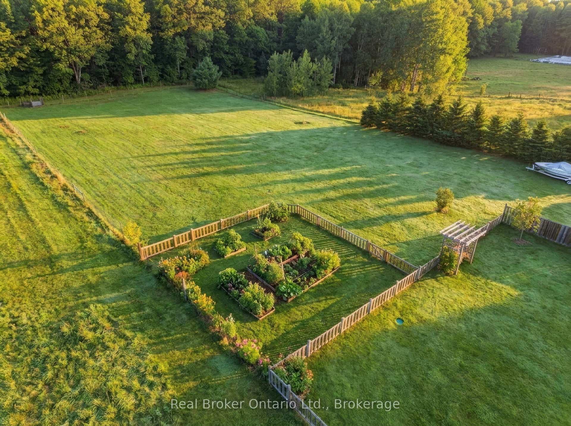 4760 Nassagaweya-Puslinch Townline photo 46