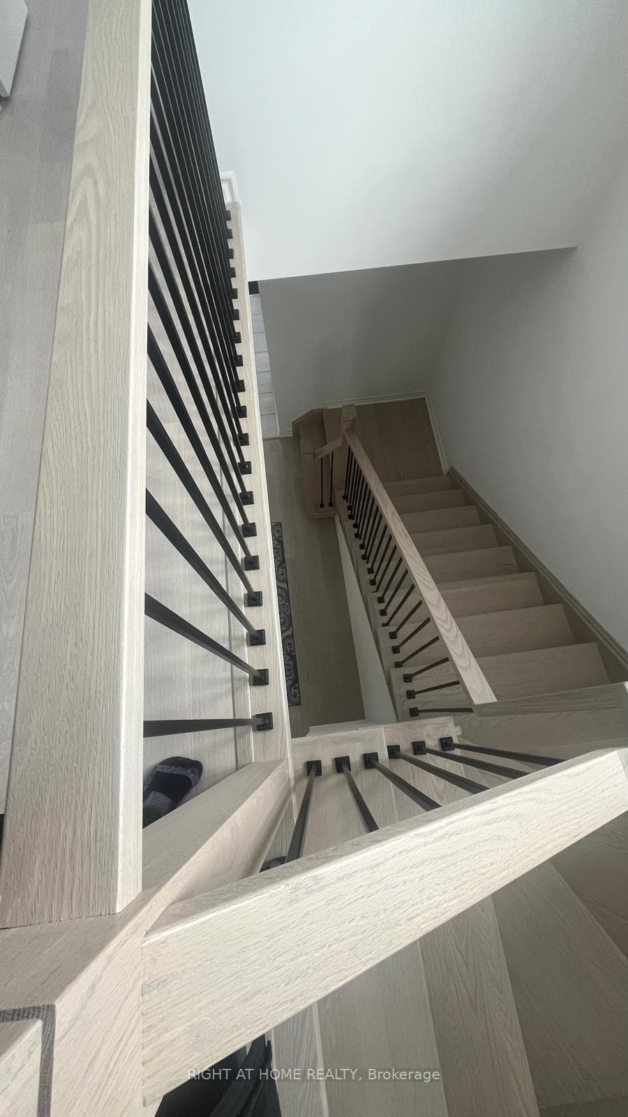 68 Sanderson Drive photo 19