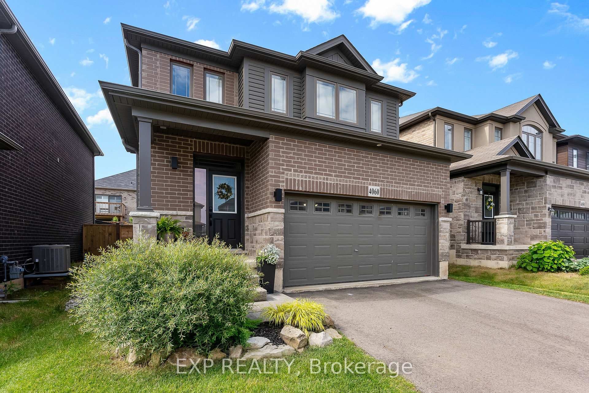 4060 Thomas Street photo 2