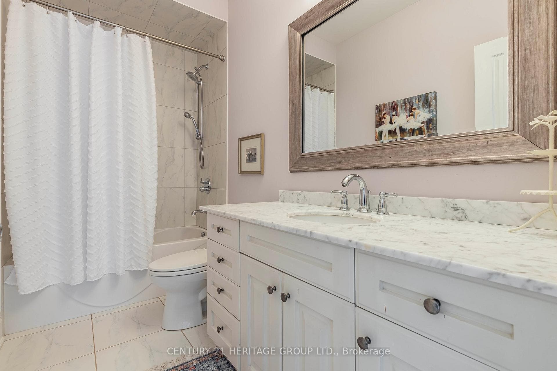 126 Carisbrooke Circle photo 26