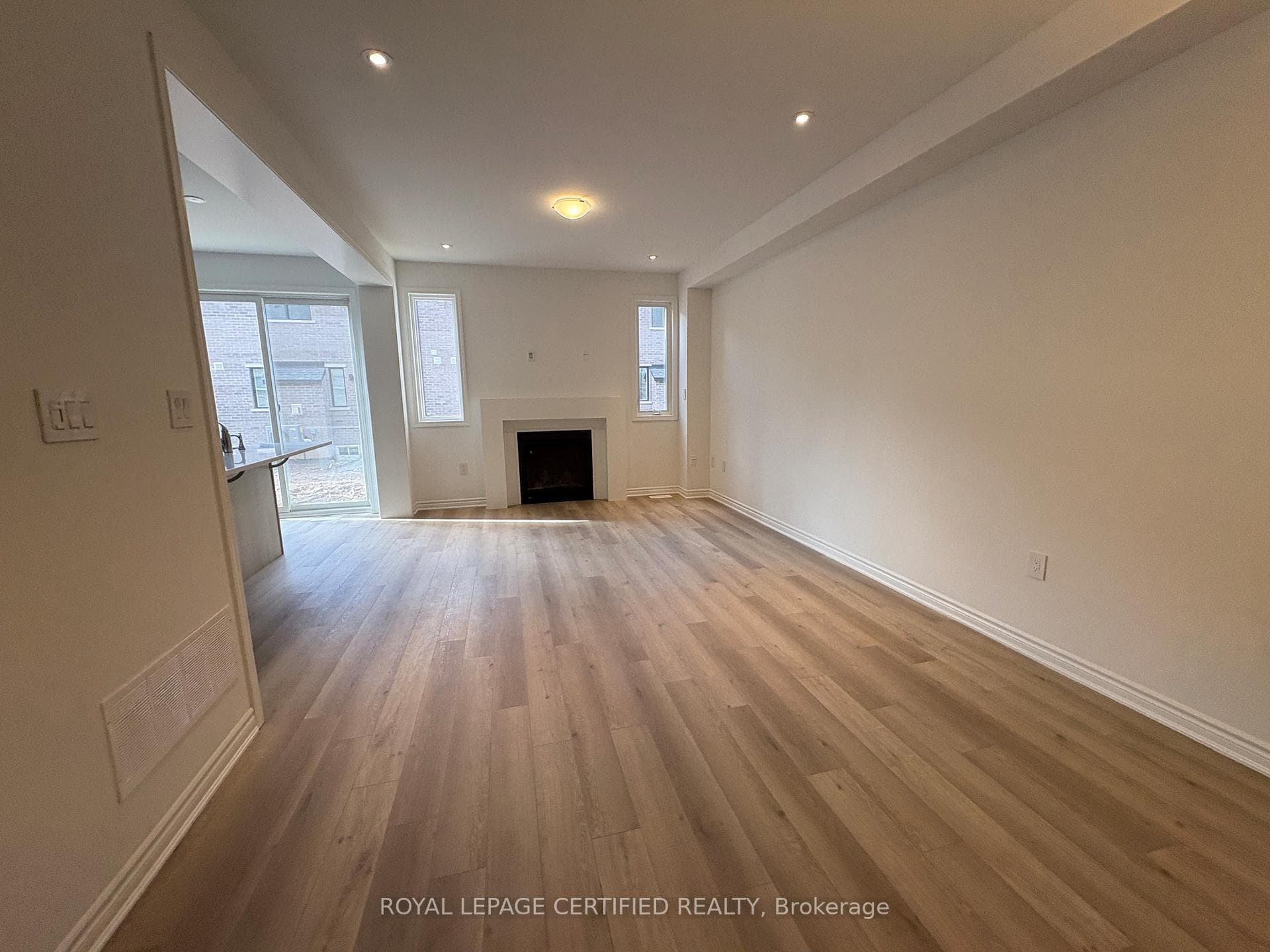1368 Copley Court photo 6