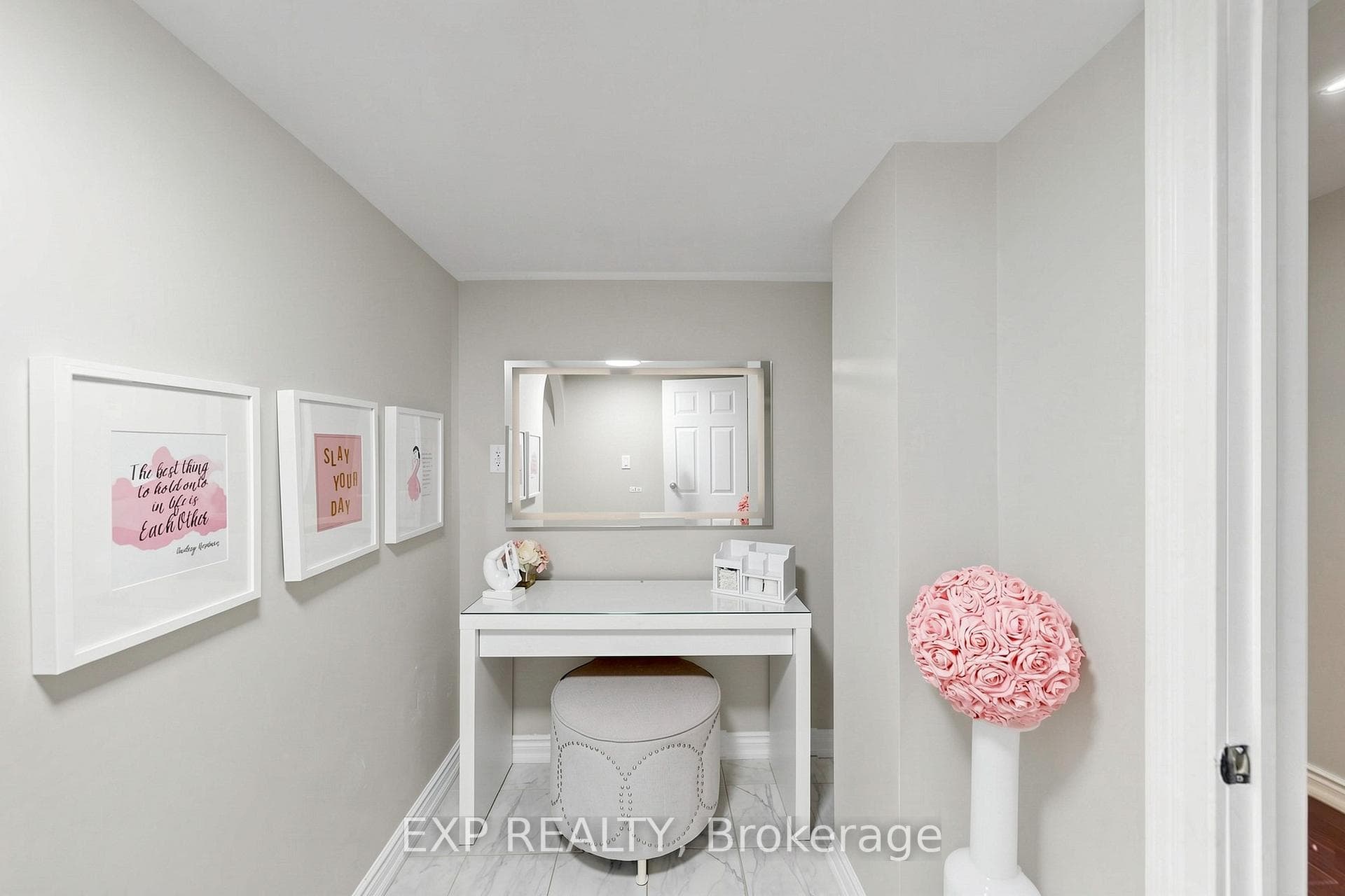 1865 Woodview Avenue Unit Bsmt photo 27