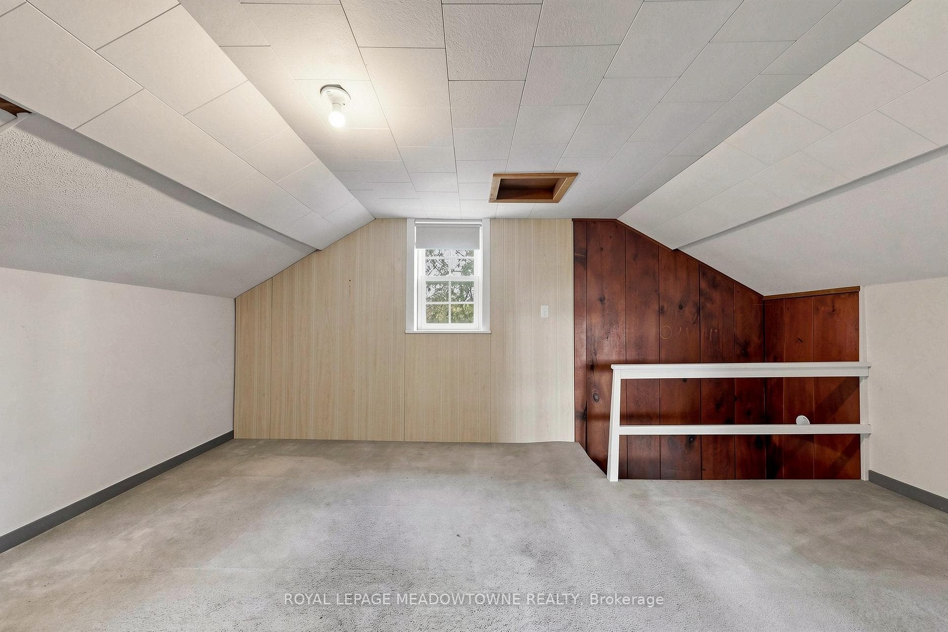 2nd Floor Bedroom
