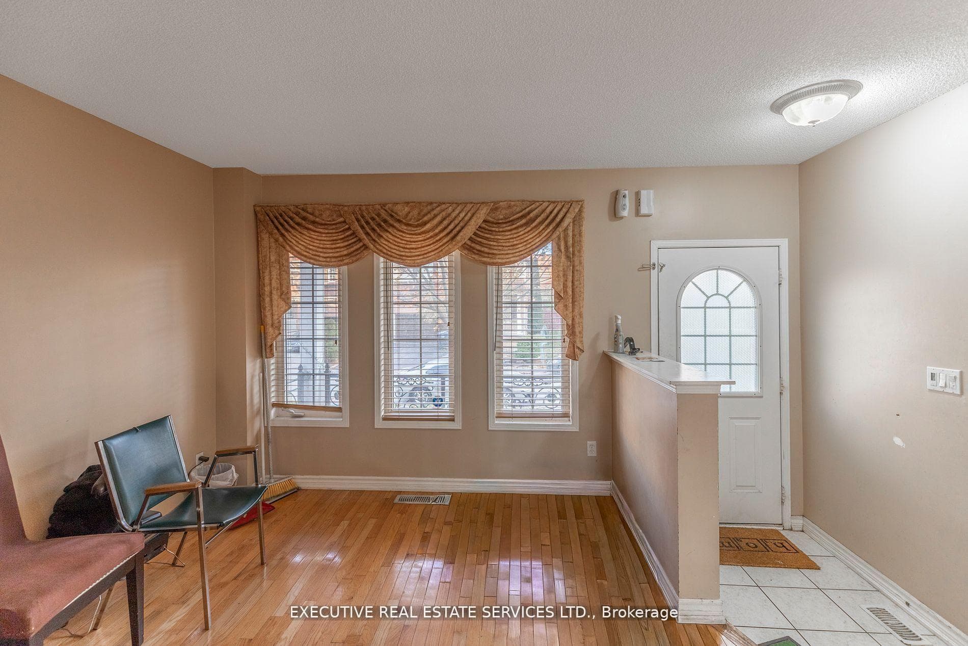 16 Sandway Drive photo 23
