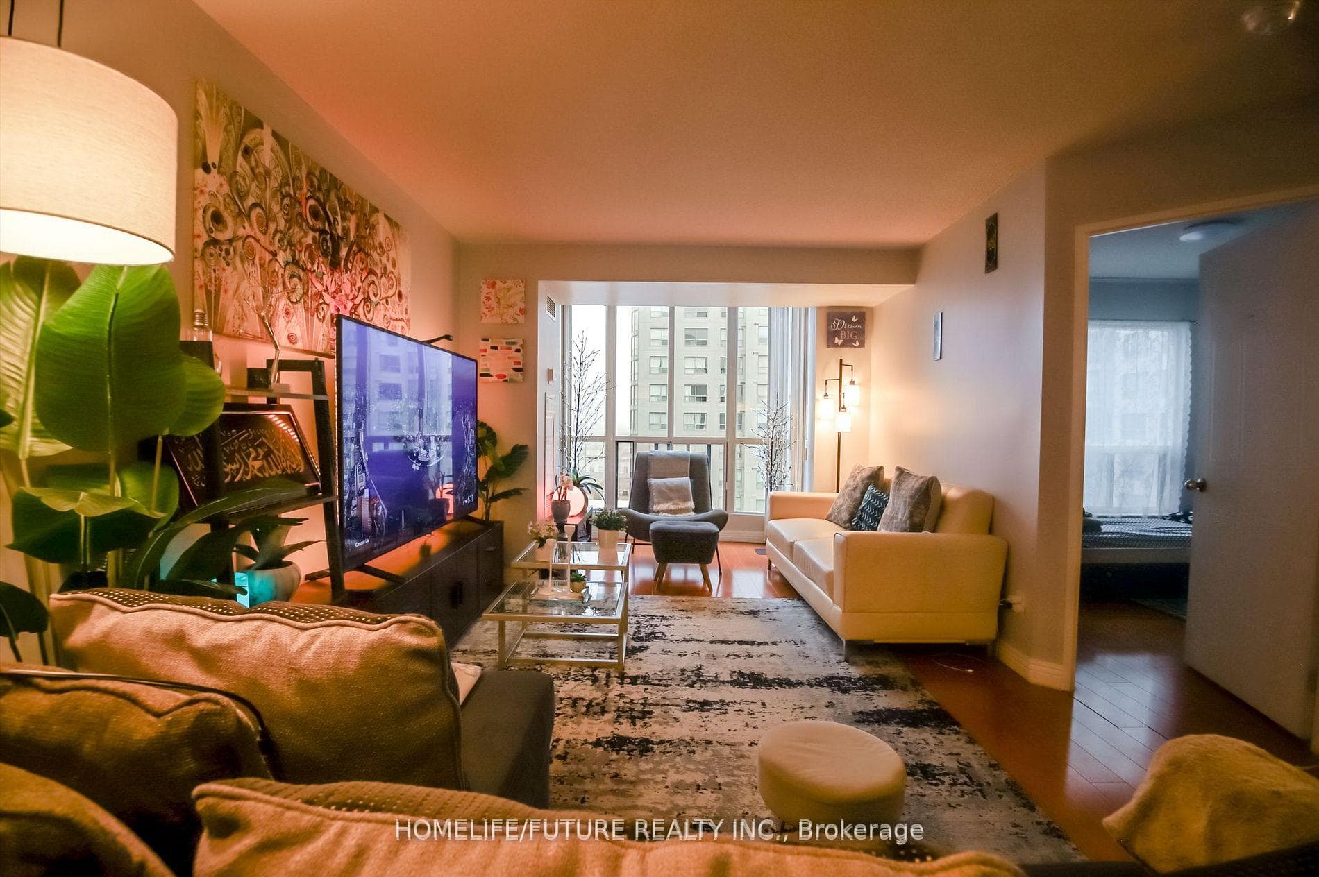 2550 Lawrence Avenue Unit 816 photo 25