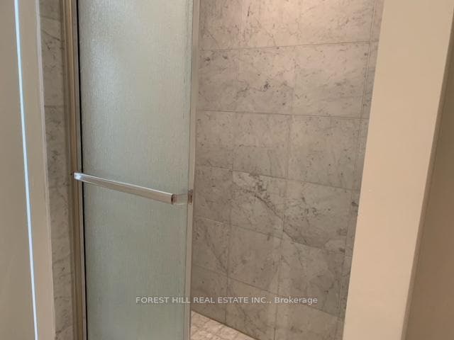 131 Bloor Street Unit 1020 photo 25