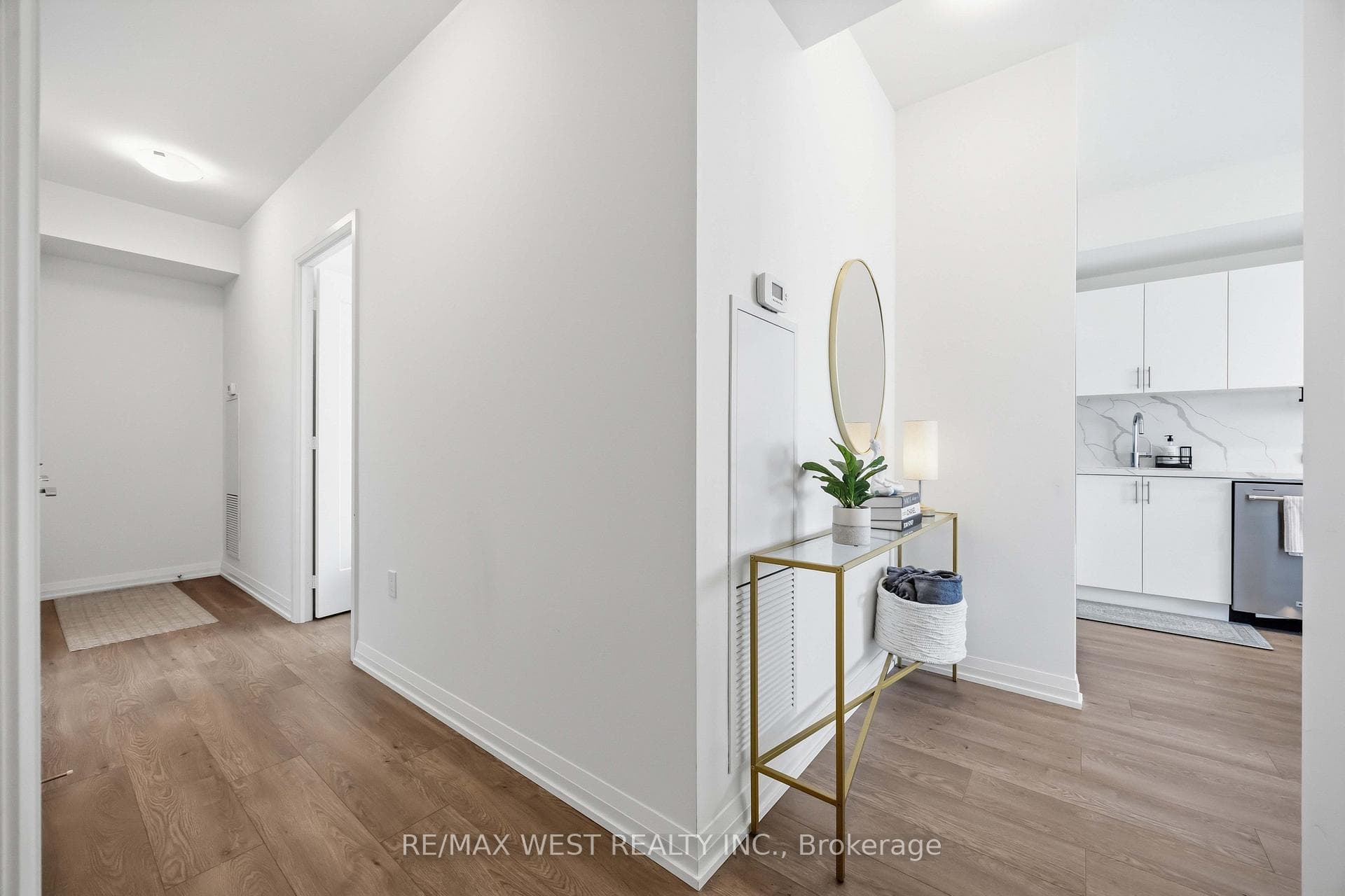 8960 Jane Street Unit 2621 photo 21