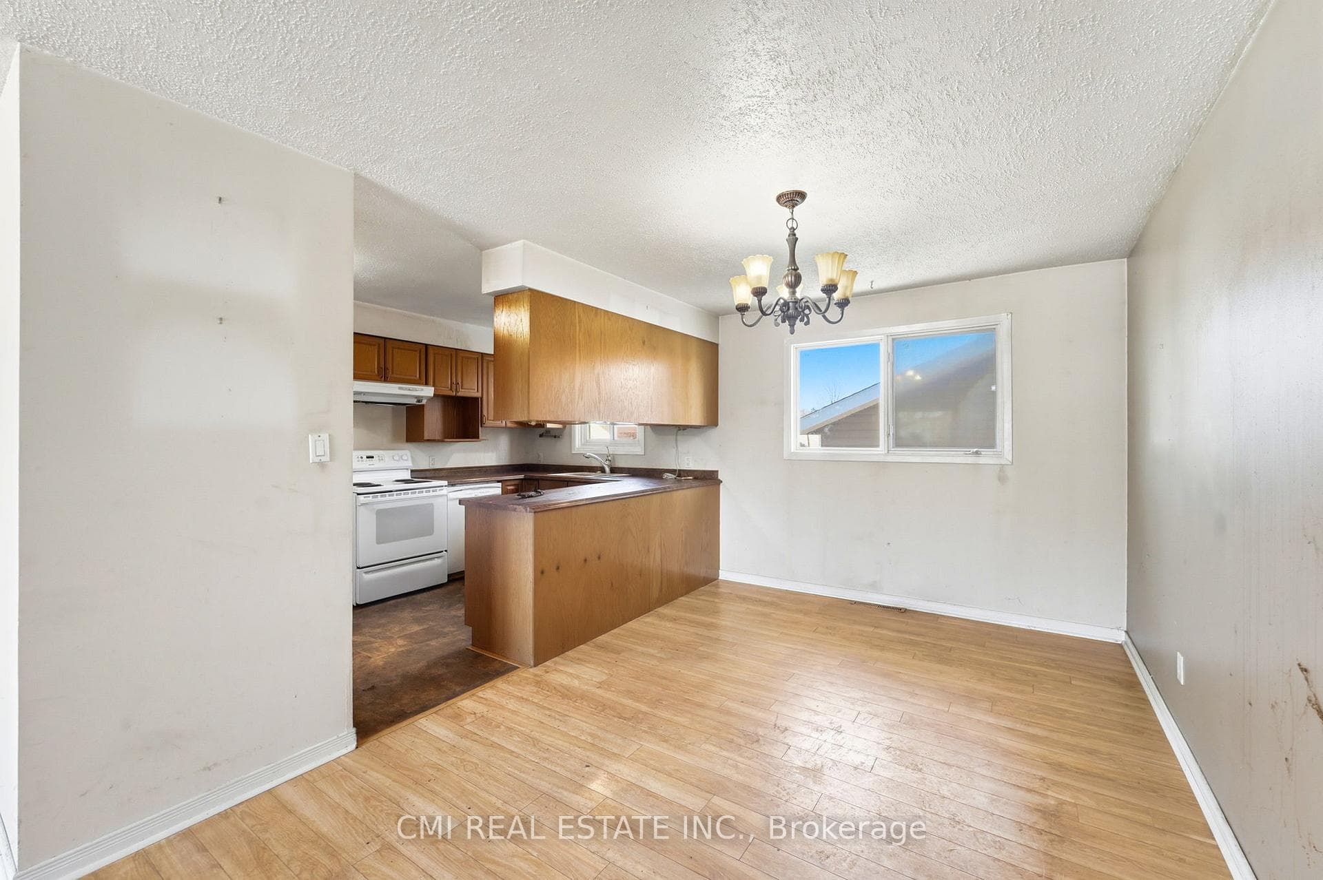 625 First Avenue photo 10