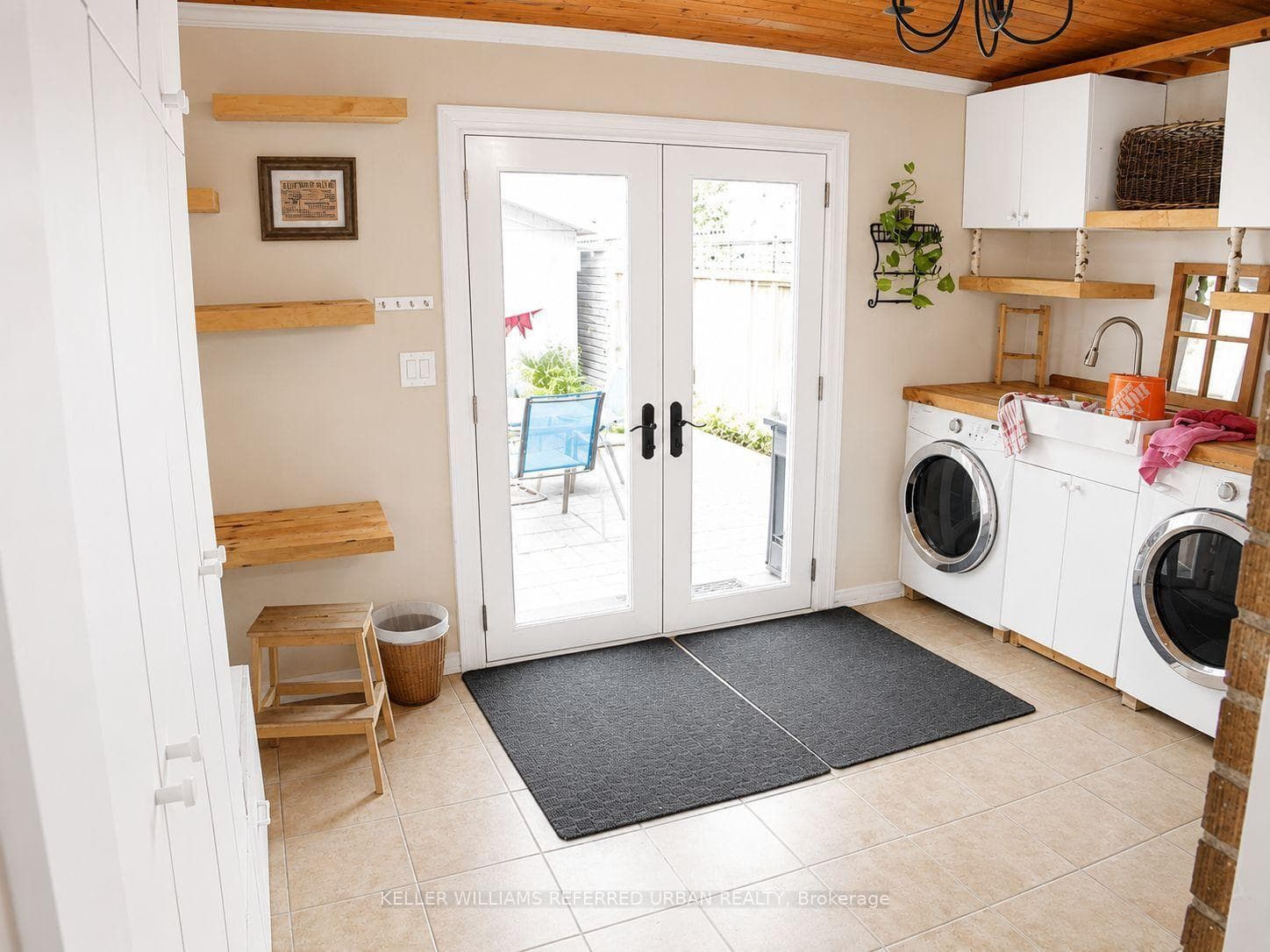 98 Foxwell Street photo 10