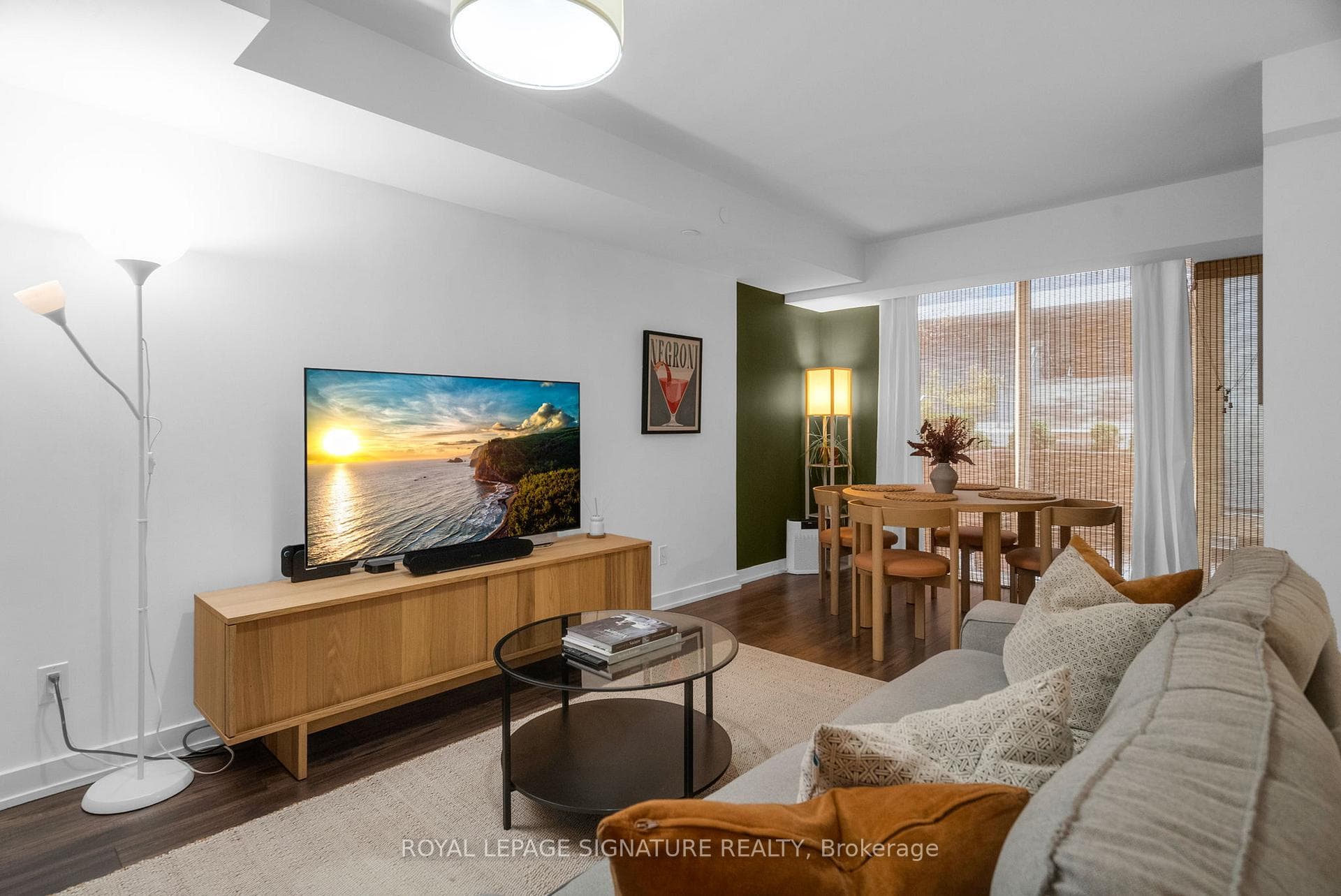 106 Varna Drive Unit 8 photo 10