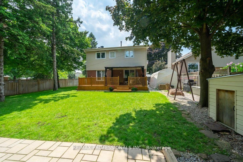 4199 Gayling Gardens photo 45