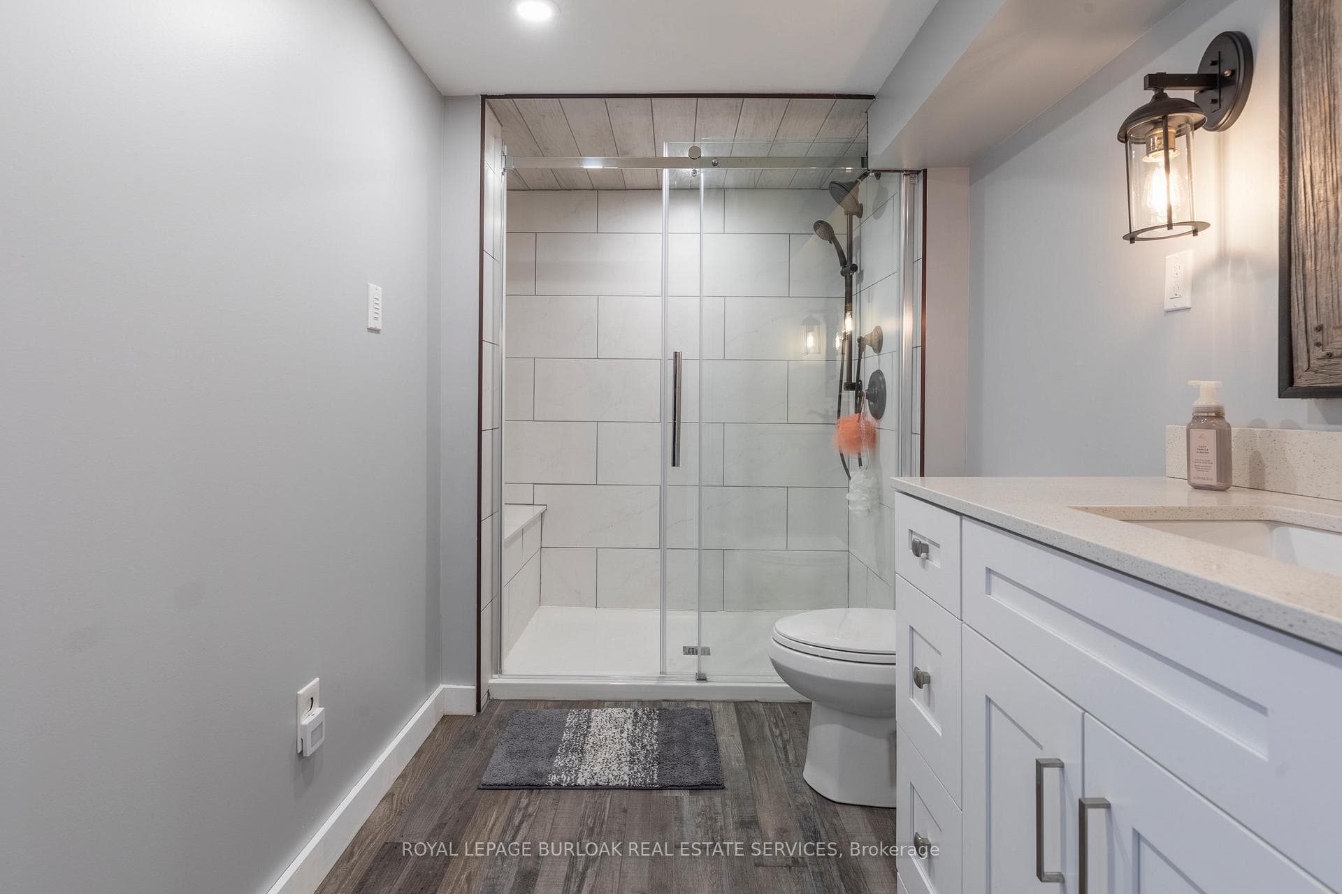 44 Sandalwood Avenue photo 30