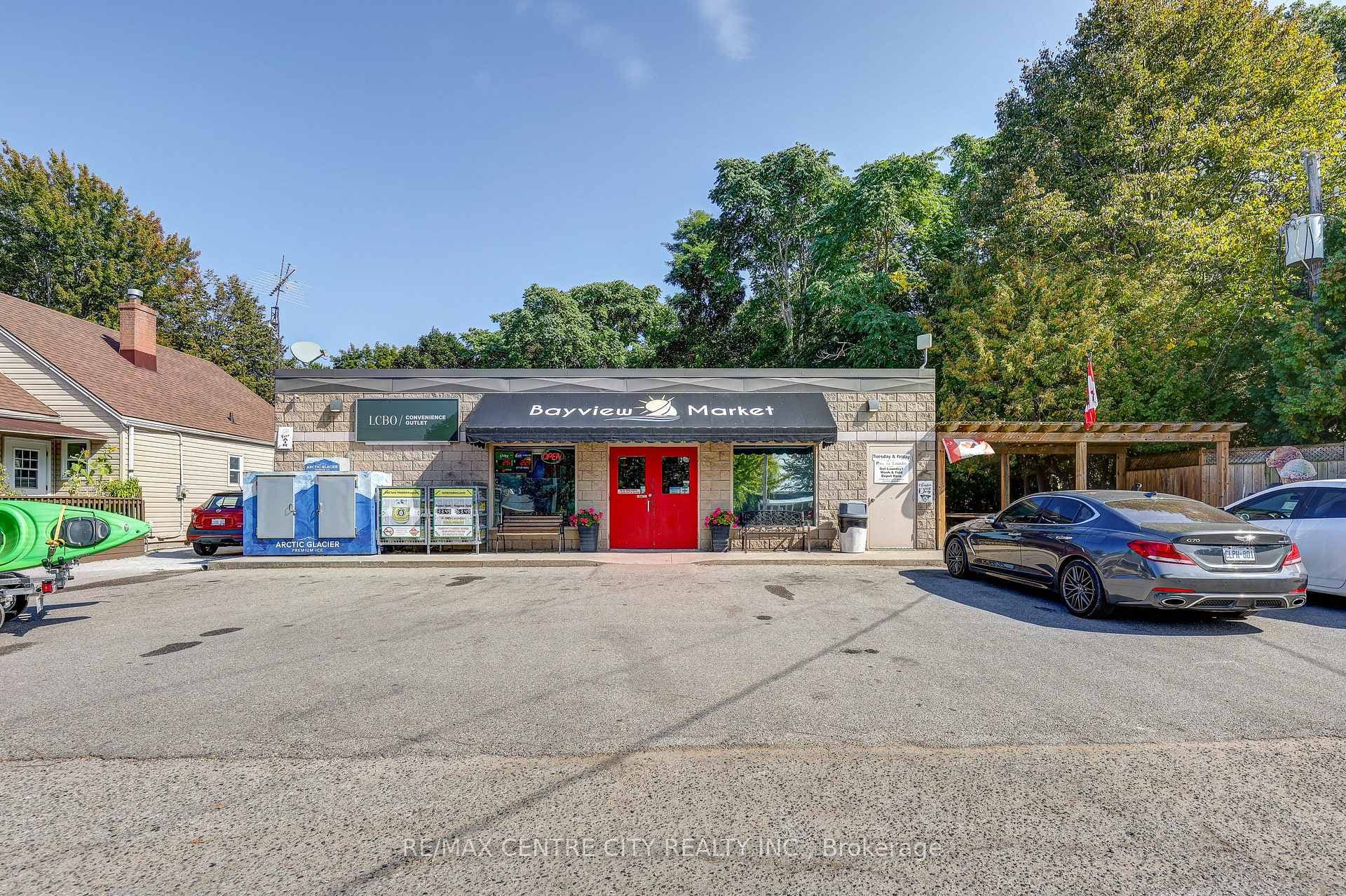 17374 Lakeshore Road photo 44