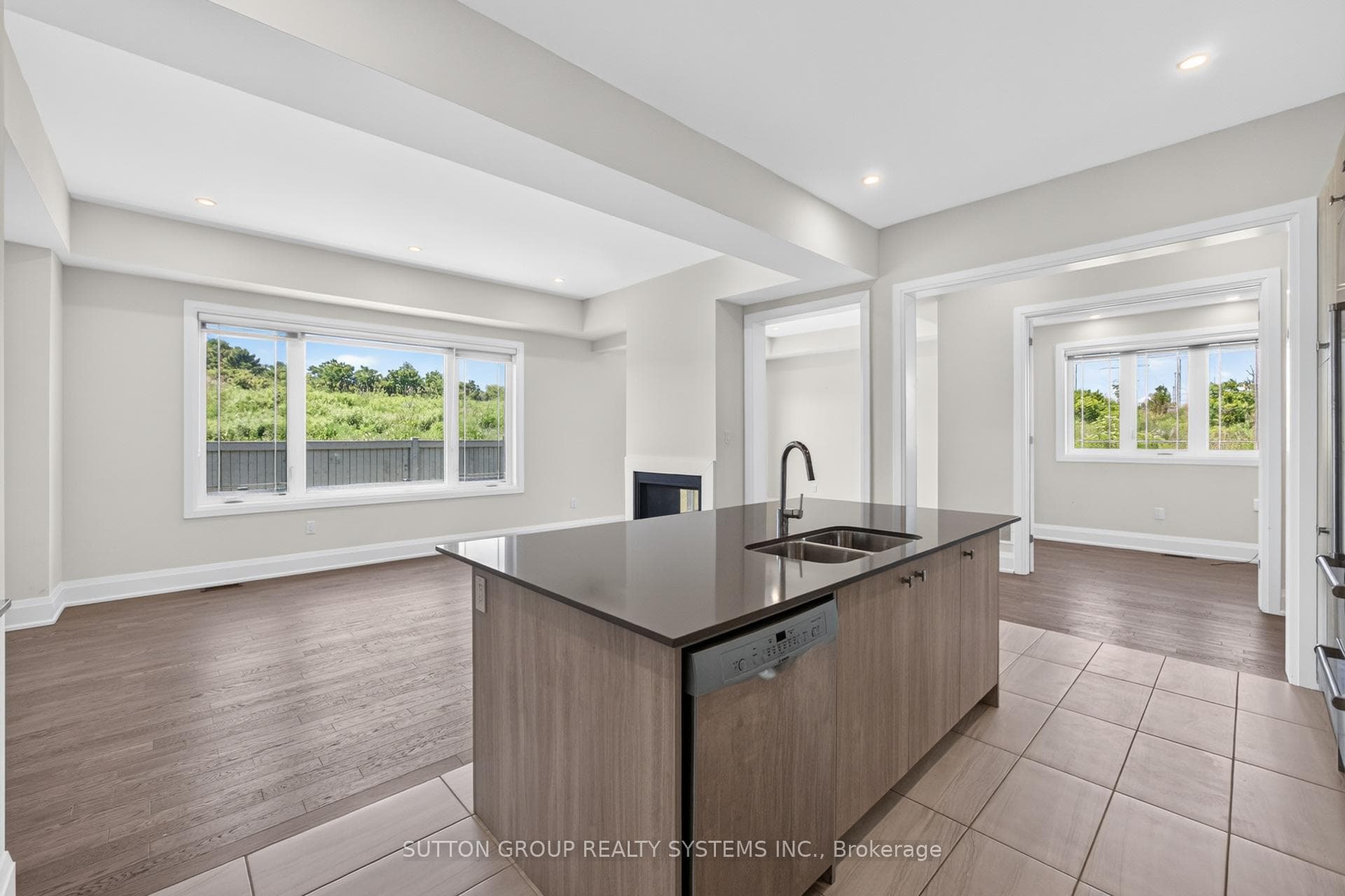 598 Kleinburg Summit Way photo 17