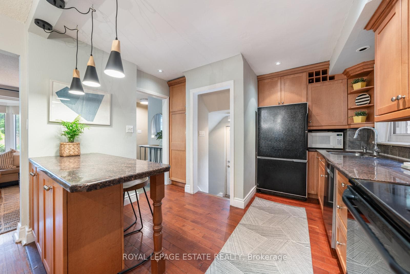 148 Woodfern Drive photo 15