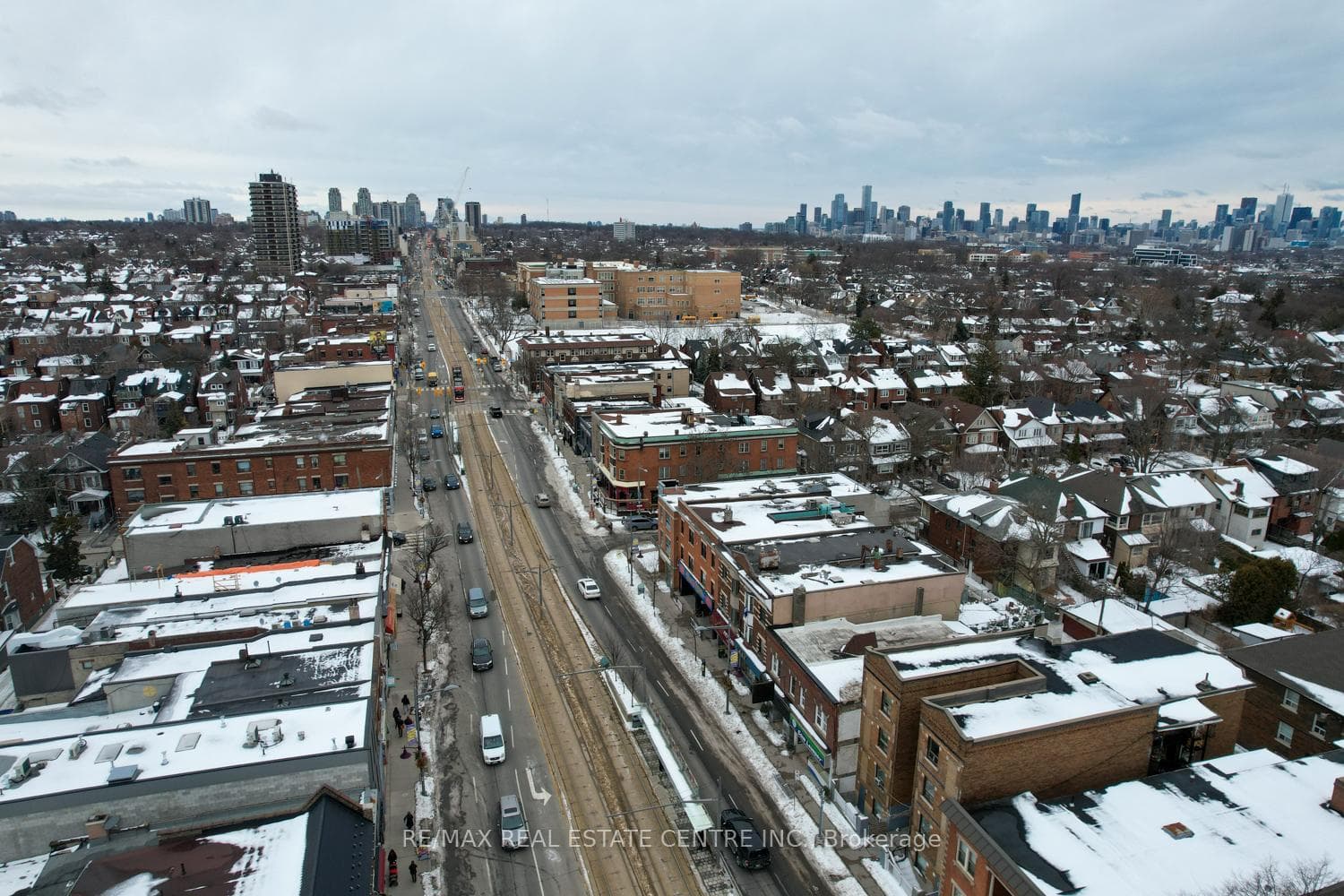 1127 St Clair Avenue photo 40