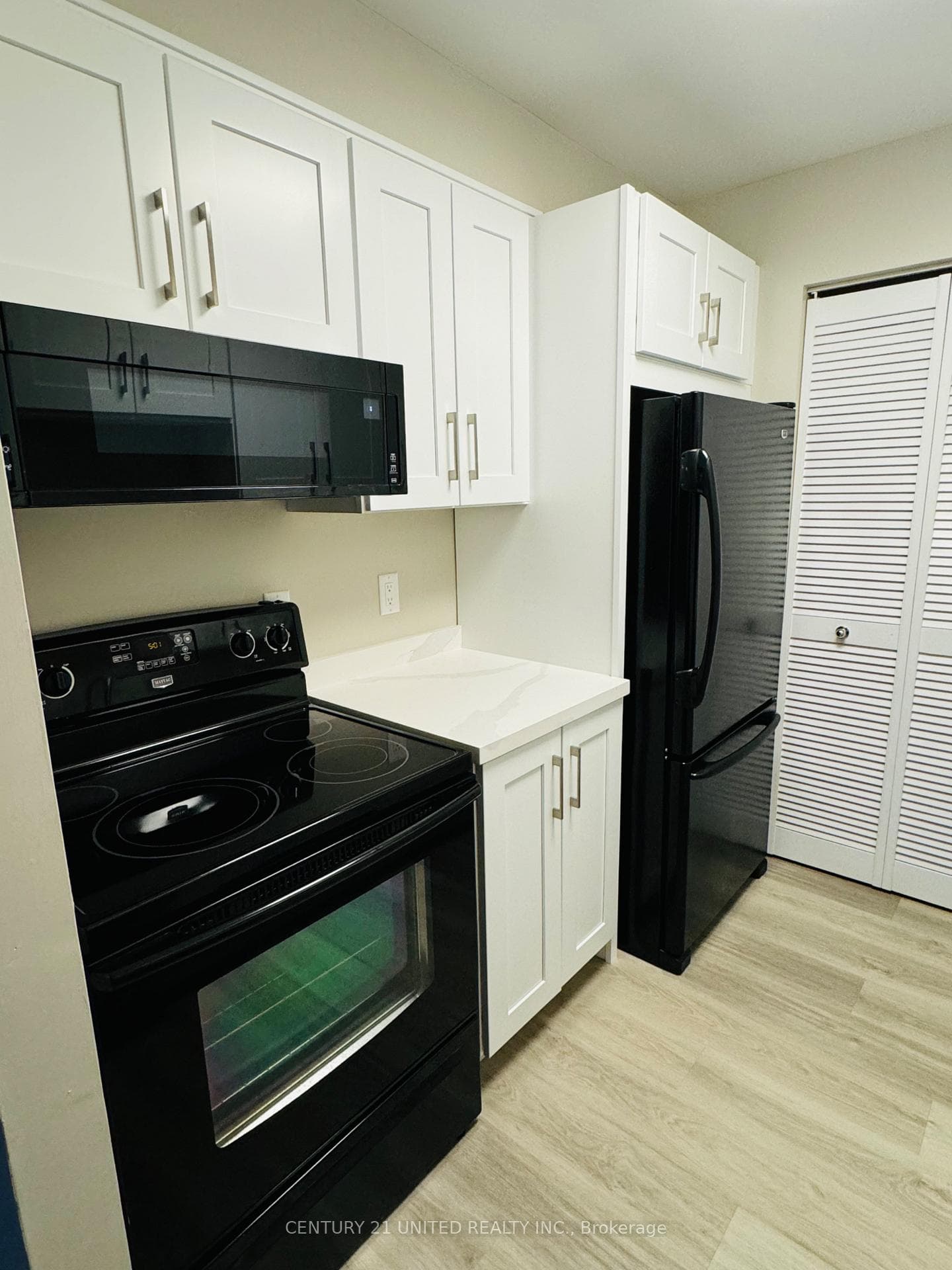 921 Armour Road Unit 114 photo 12