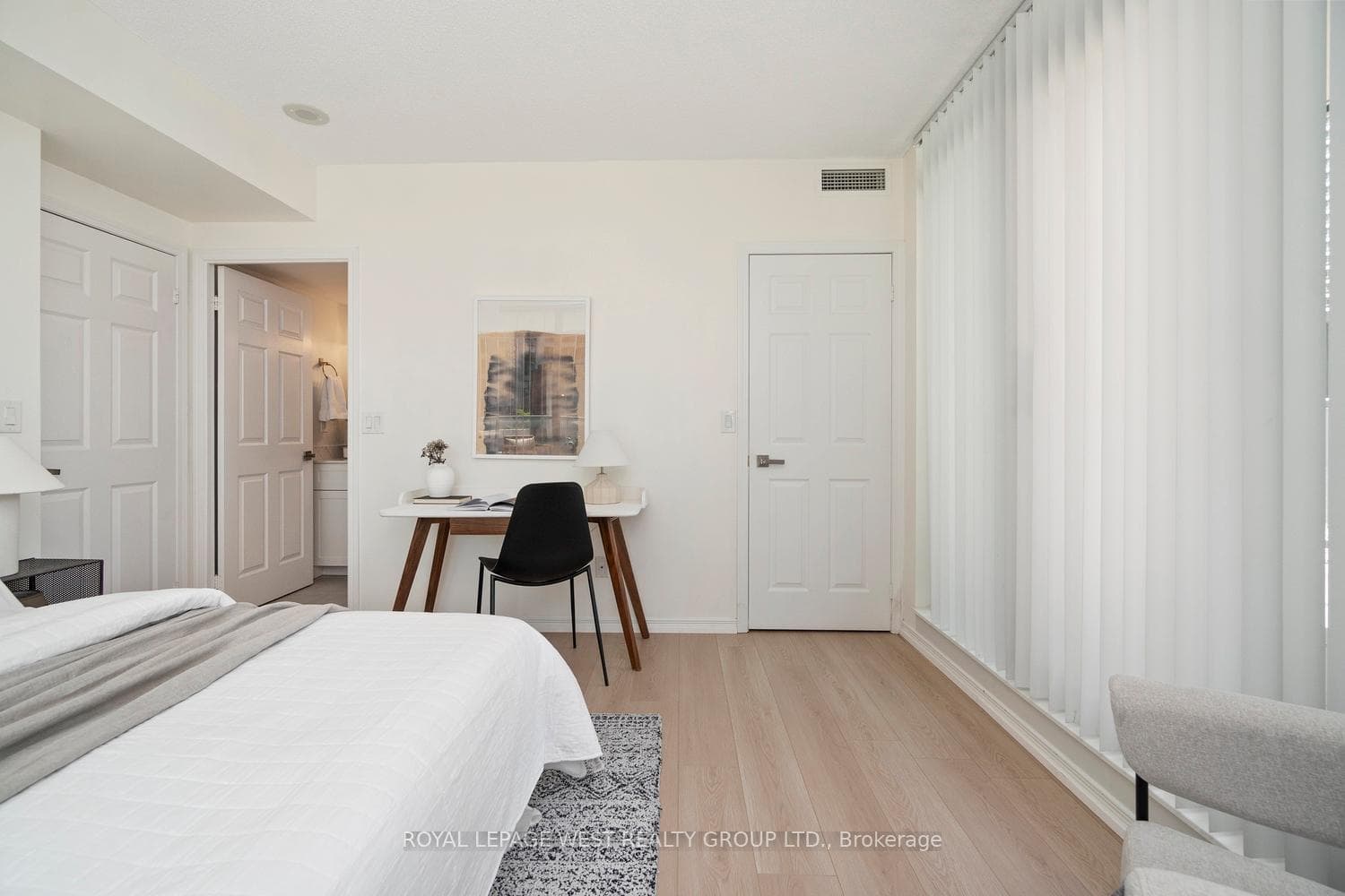 5508 Yonge Street Unit 202 photo 24