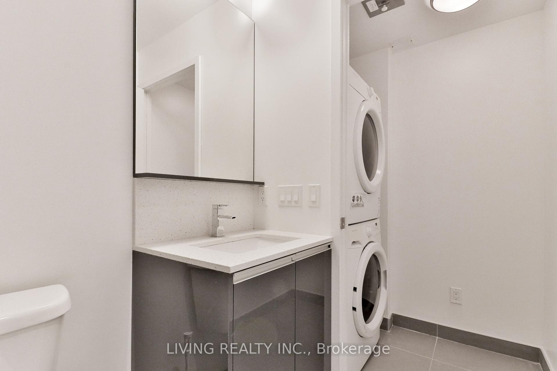 20 Gladstone Avenue Unit 417 photo 11
