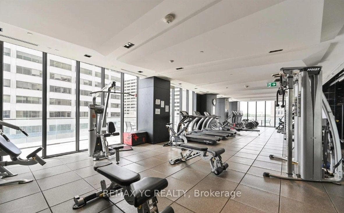 8 Eglinton Avenue Unit 5309 photo 15