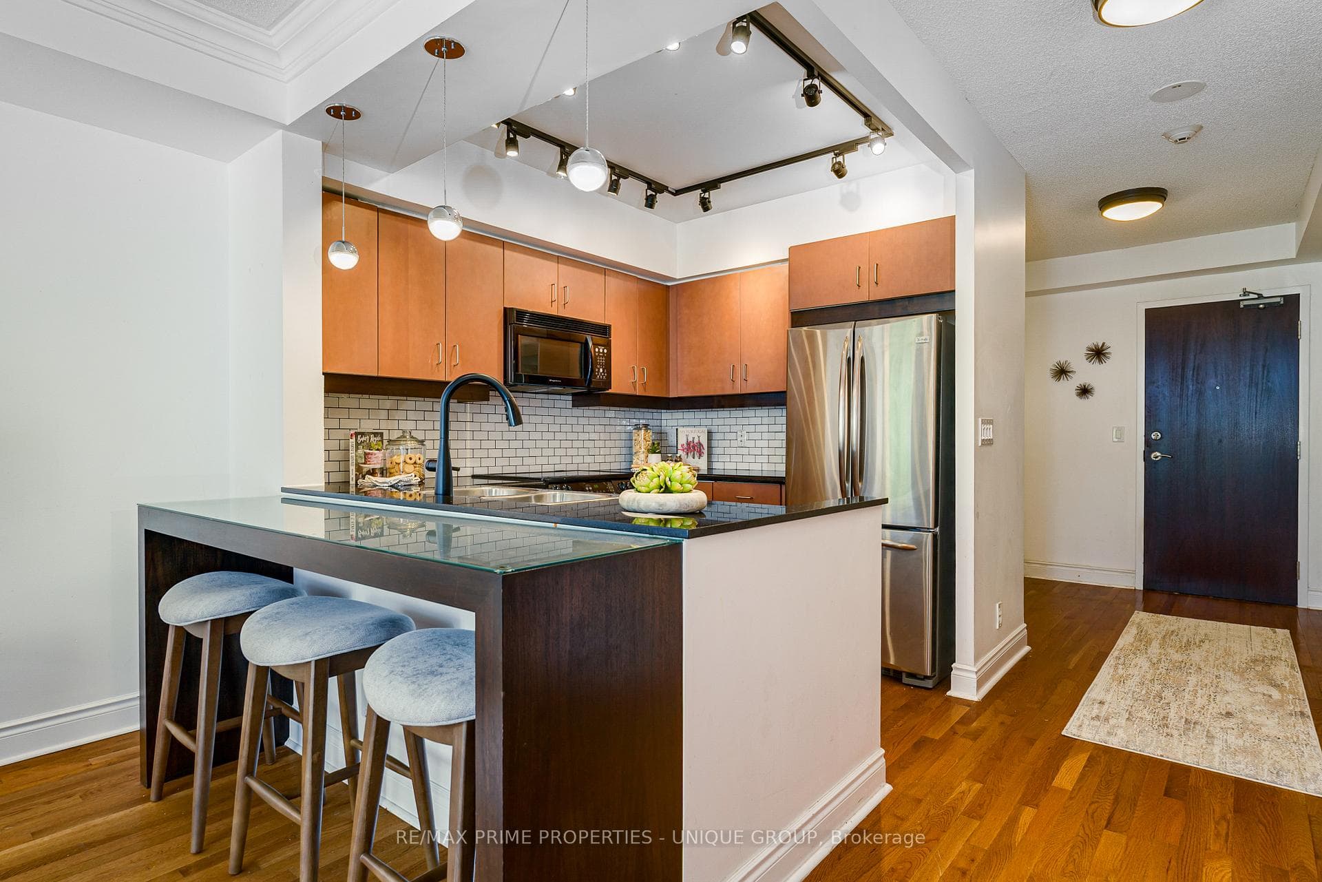 10 Delisle Avenue Unit 315 photo 11