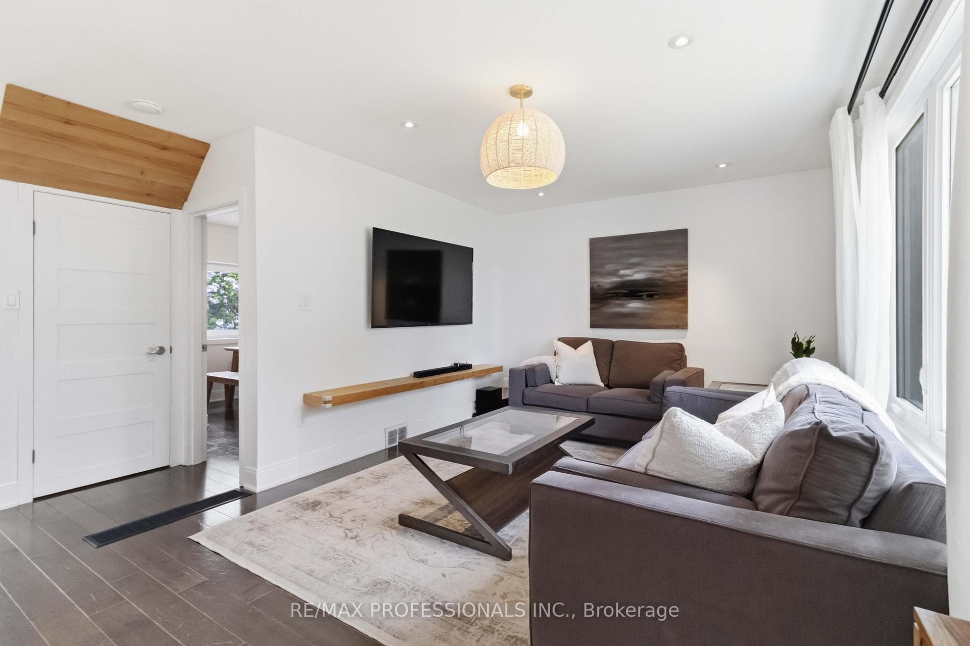 3 Snaresbrook Drive photo 8