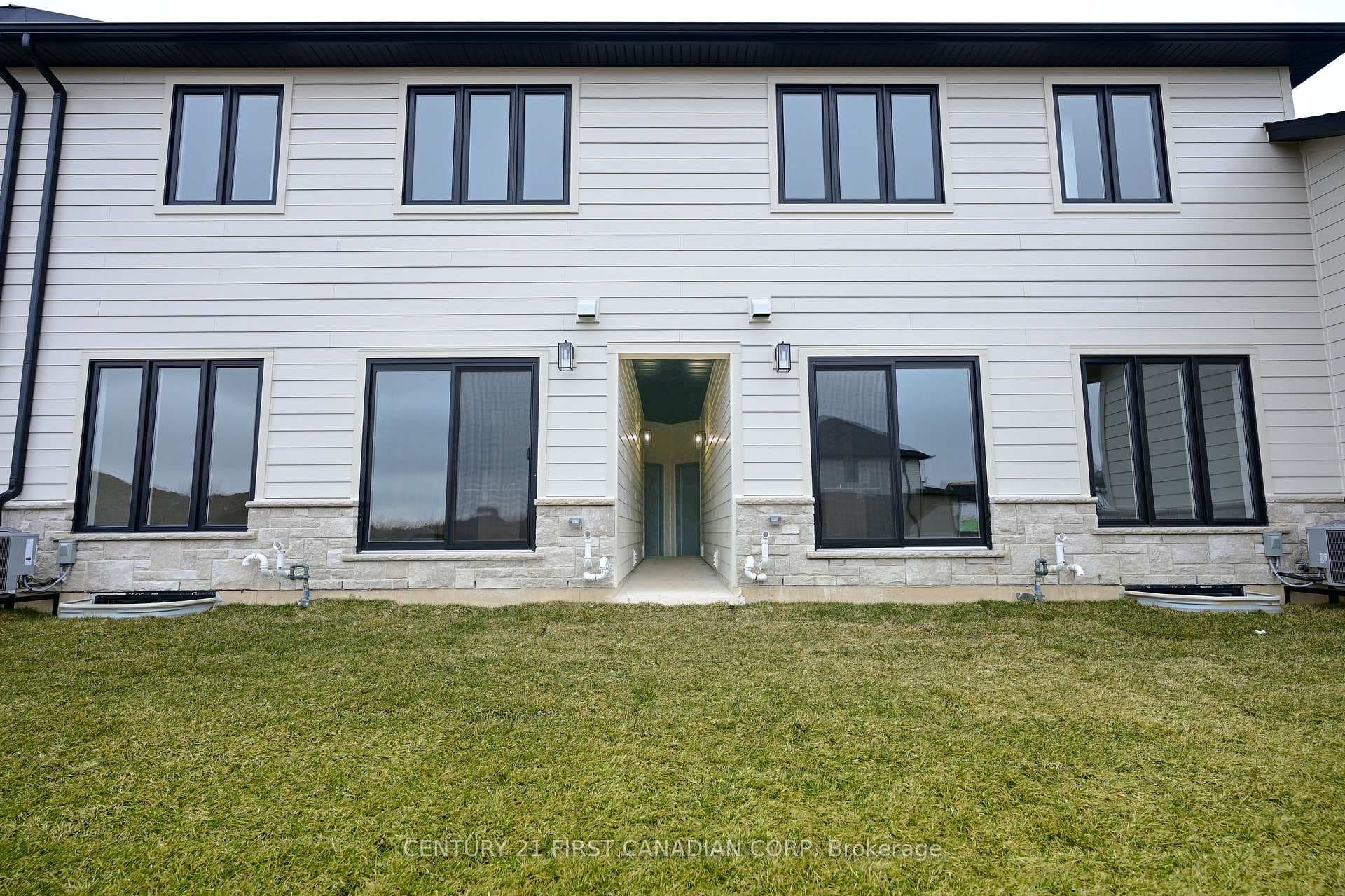 6722 Hayward Drive photo 15