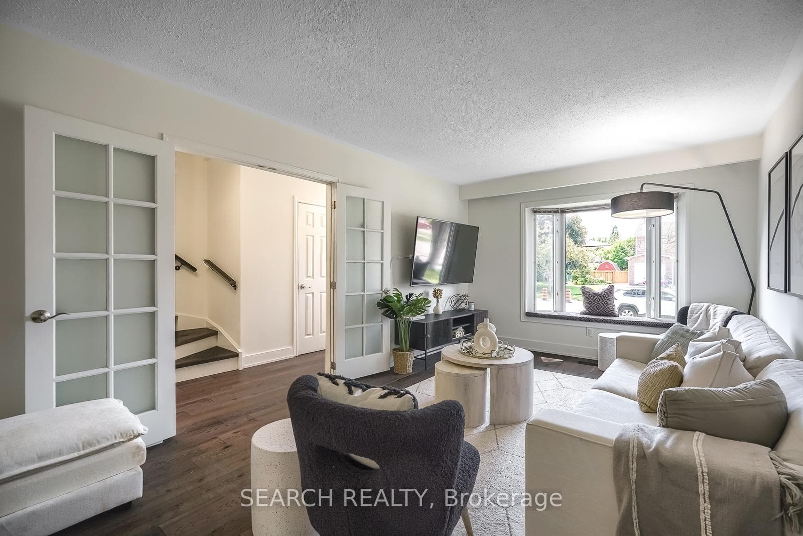 3351 Tallmast Crescent photo 6