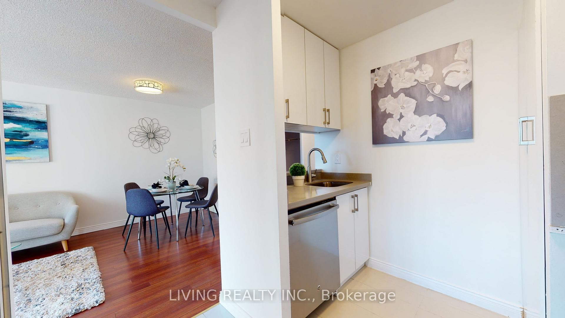 1055 Bay Street Unit 1704 photo 23