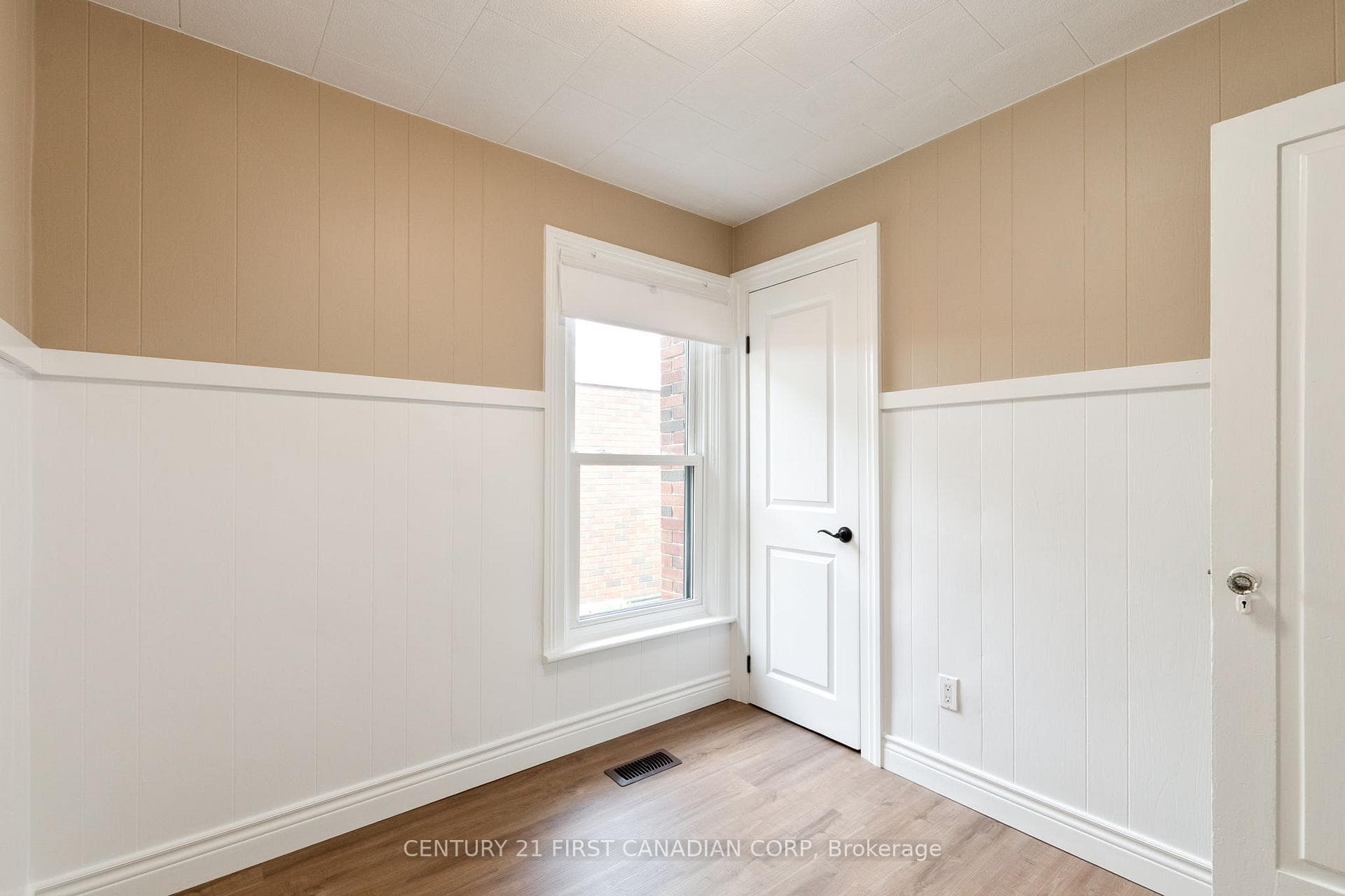 38 St. Andrew Street photo 12