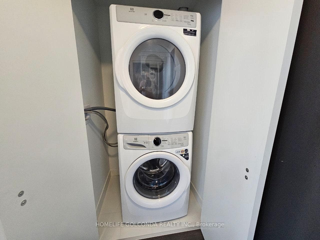 8 olympic Grd. Drive Unit 3304 photo 12