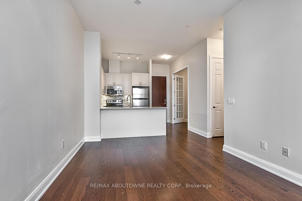 2480 PRINCE MICHAEL Drive Unit 714 photo 9