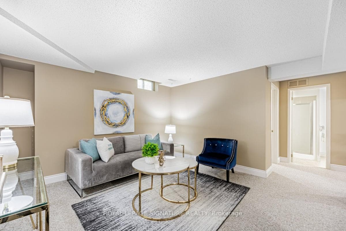 14 Genner Drive photo 24