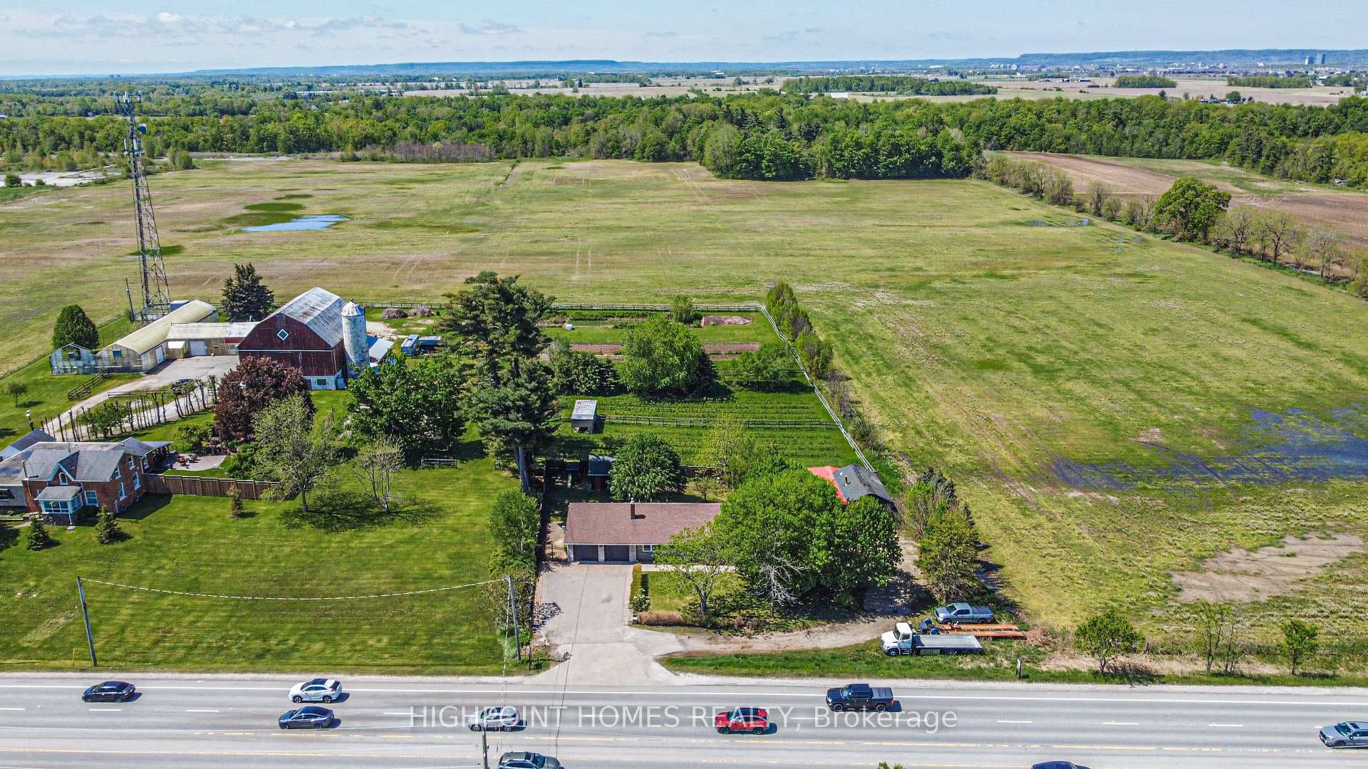 5438 Trafalgar Road photo 45