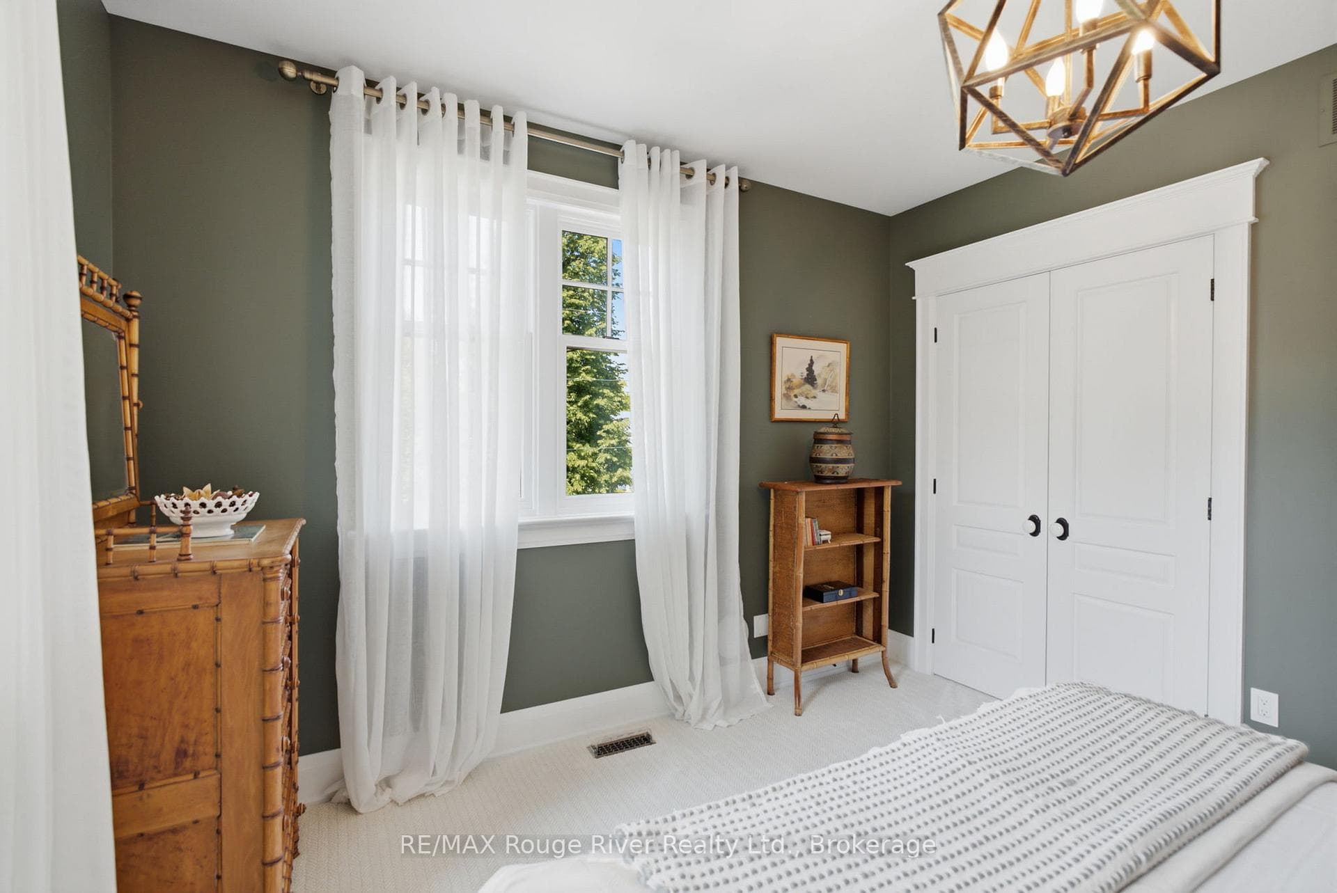 505 King Street photo 29