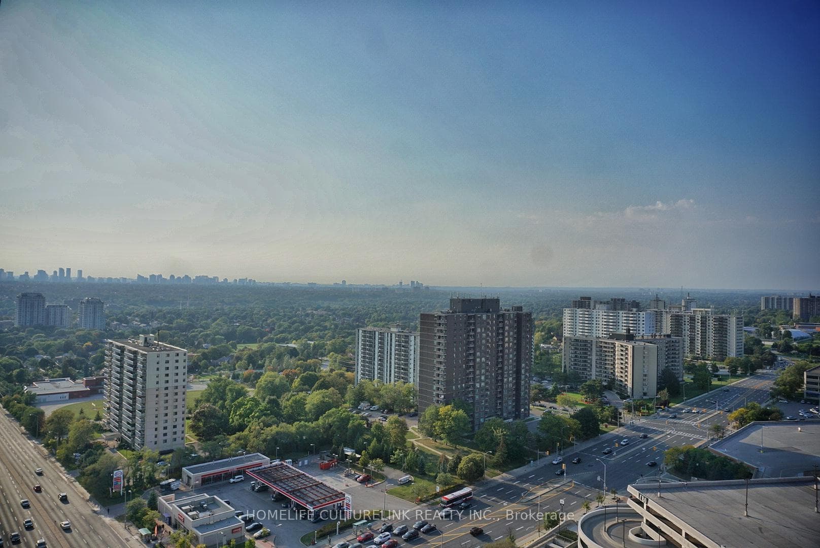 70 Forest Manor Road Unit 2011 photo 7