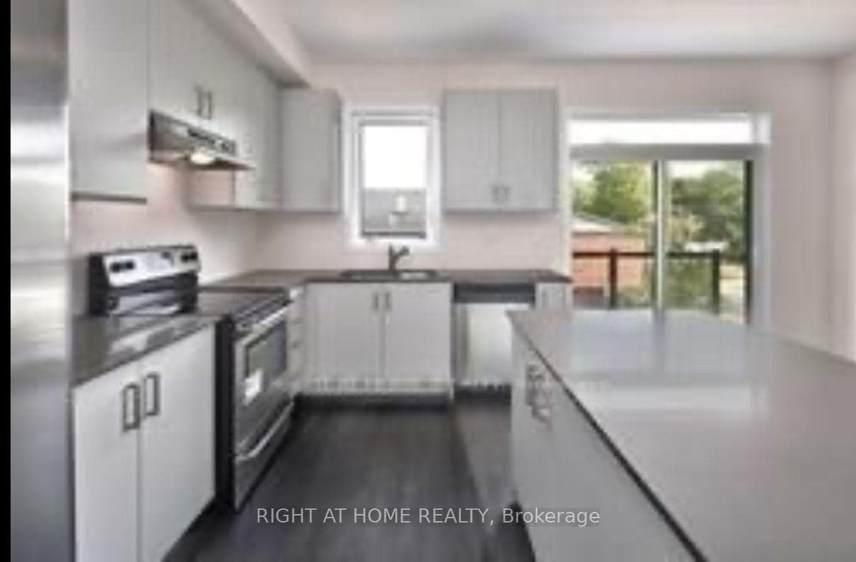 1011 Abram Court photo 13