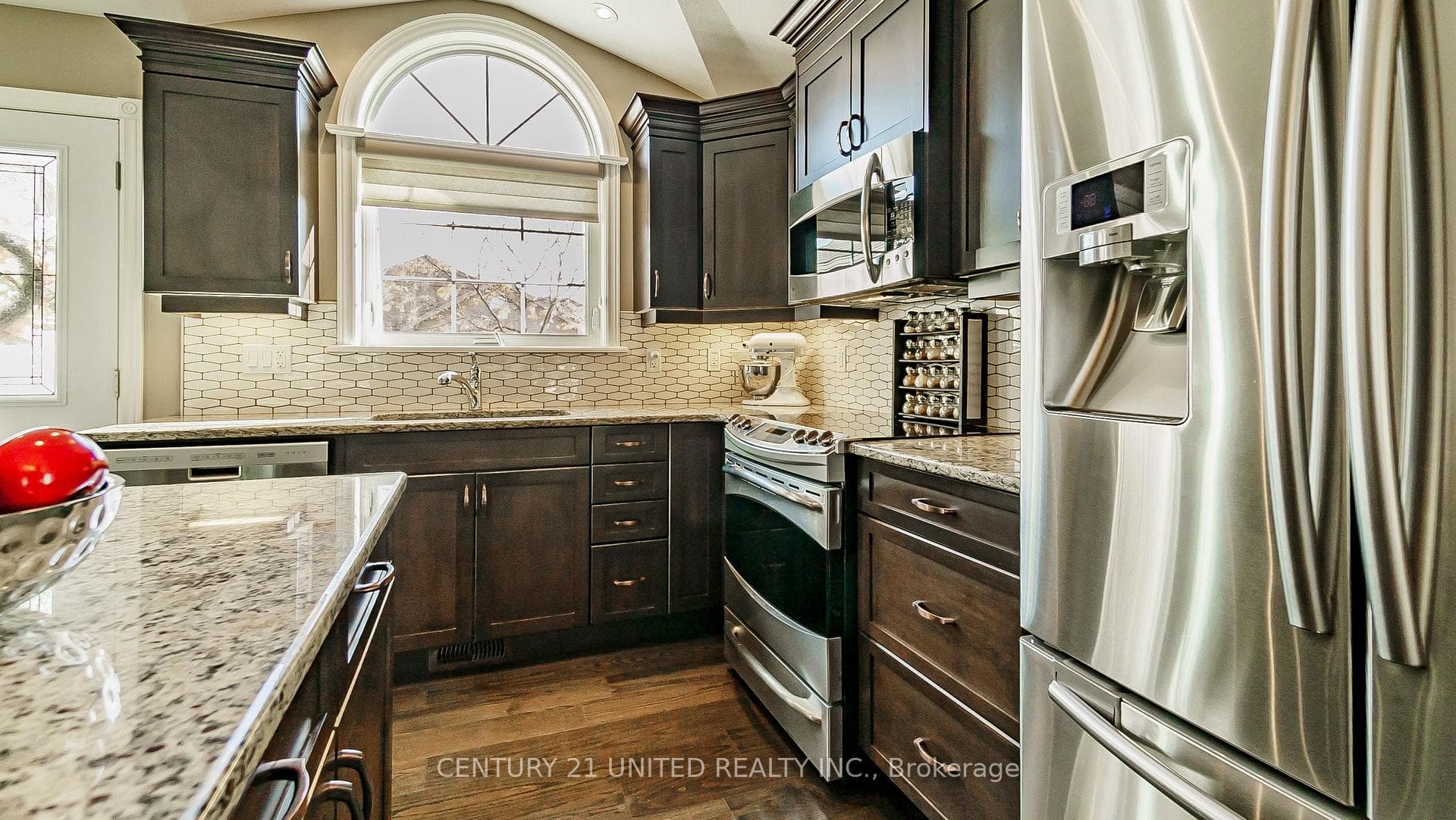301 Carnegie Avenue Unit 72 photo 4