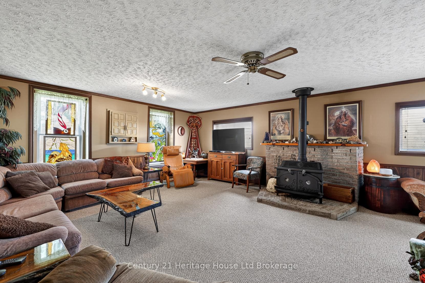 776443 Blandford Road photo 4