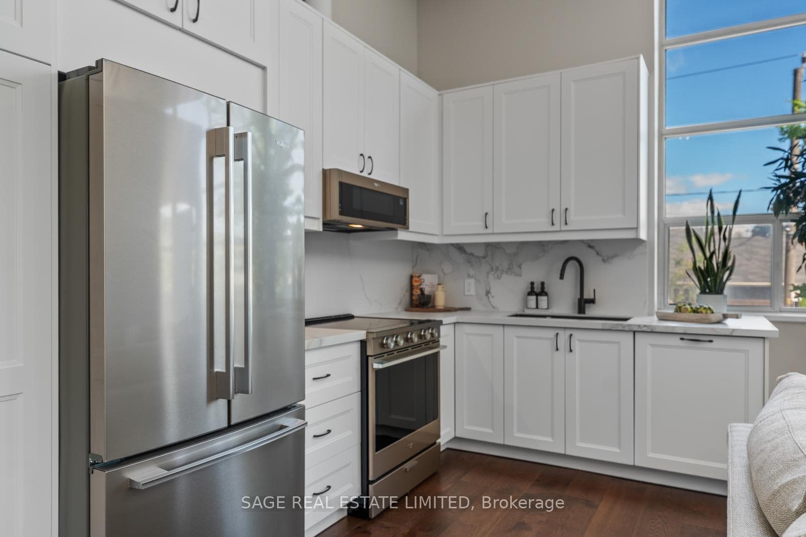 1001 Roselawn Avenue Unit 123 photo 21