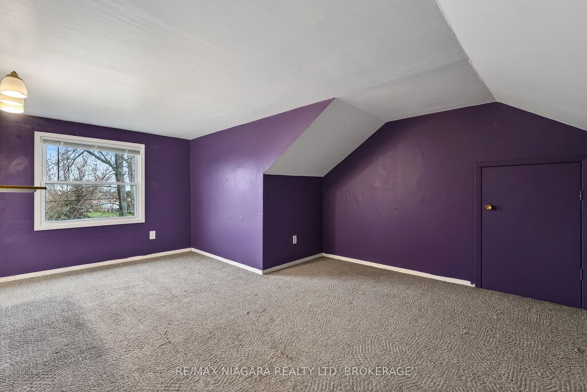 4284 Fly Road photo 18
