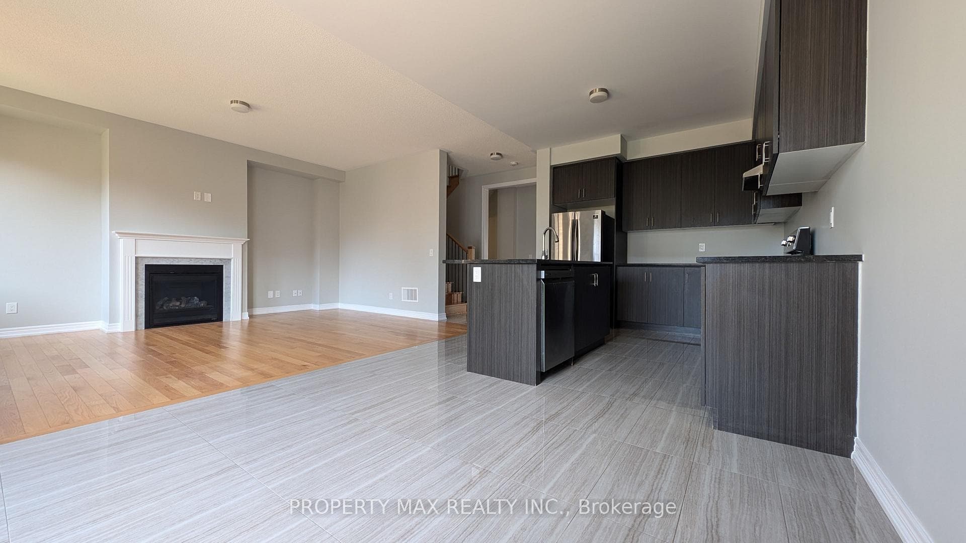 393 BUSATO Drive photo 11