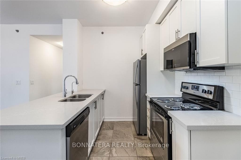 2486 Old Bronte Road Unit 724 photo 15