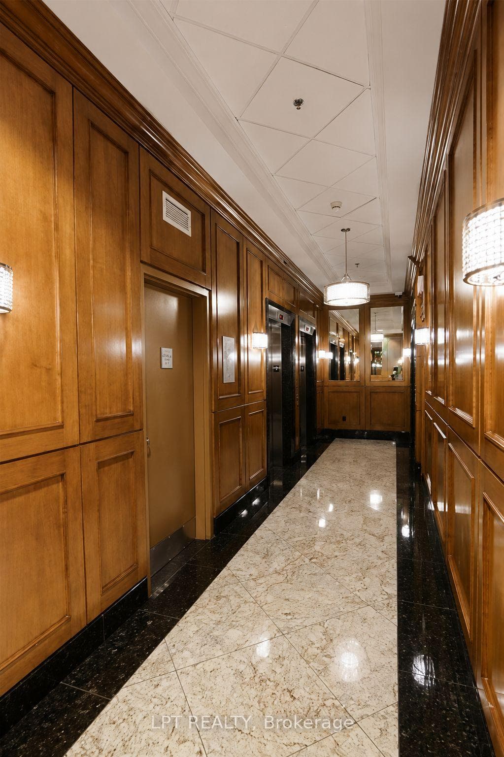 242 Rideau Street Unit 2503 photo 7