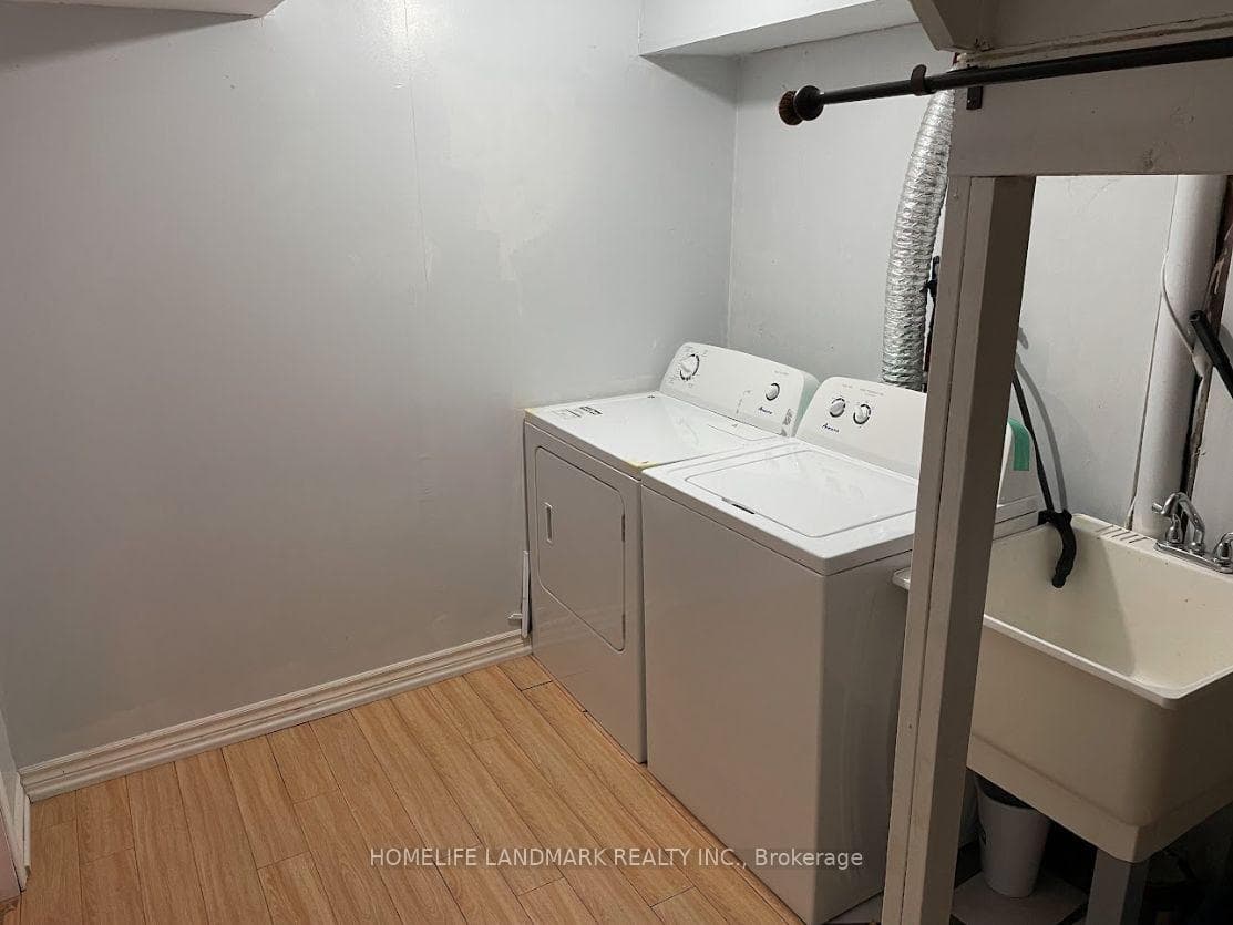 Private Laundry