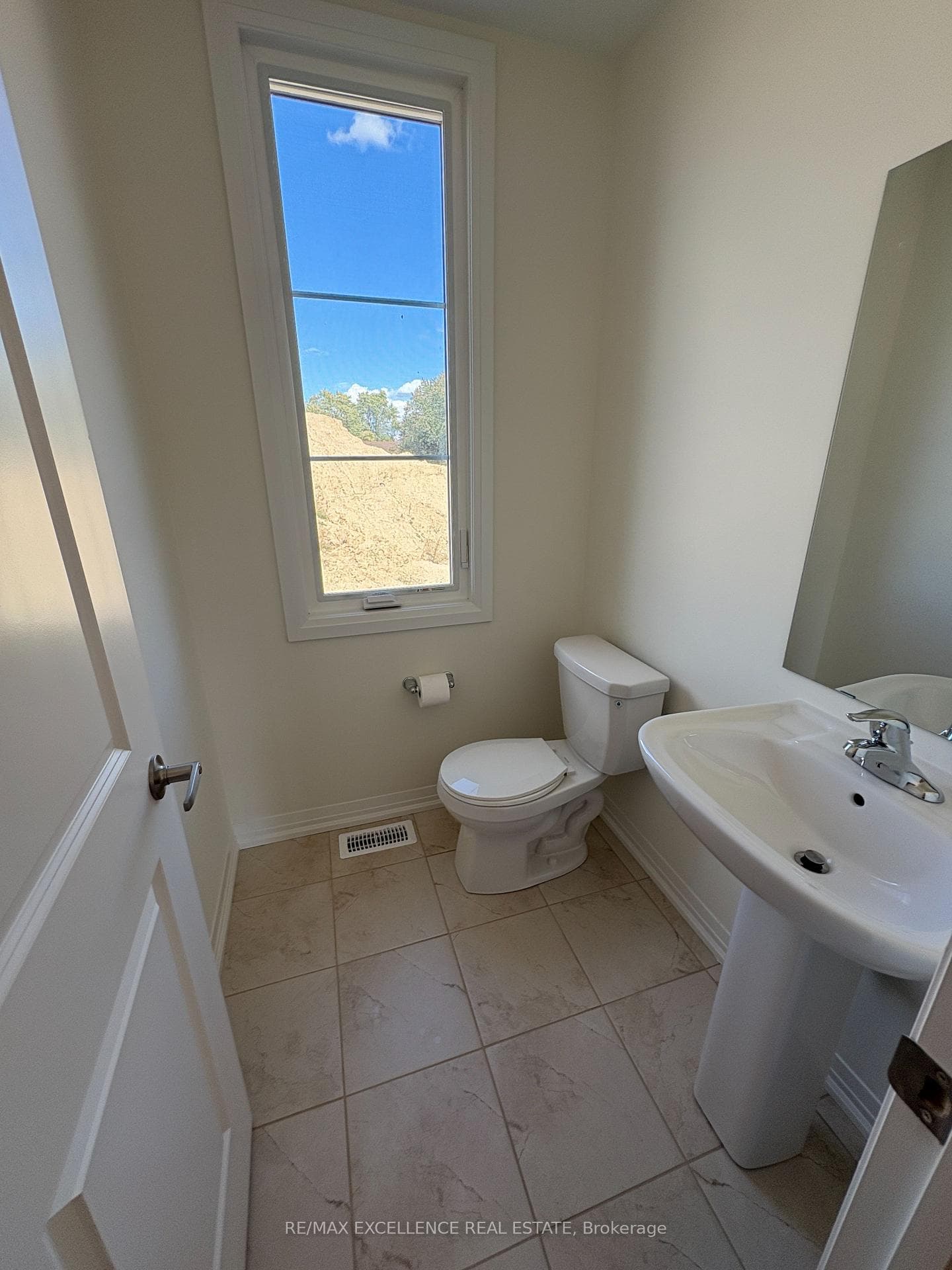 474 Provident Way Unit 11 photo 9